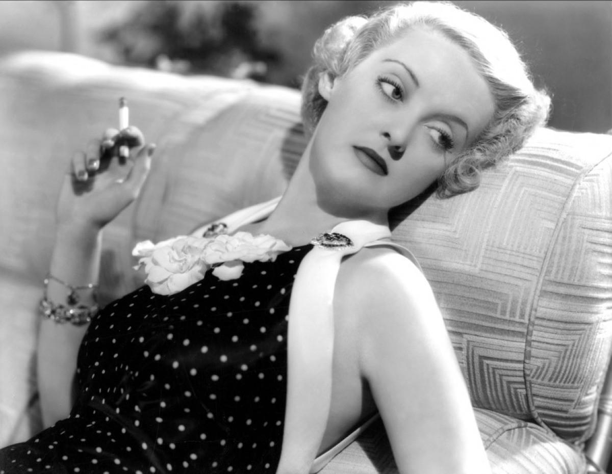 Bette Davis photo 4 of 79 pics, wallpapers