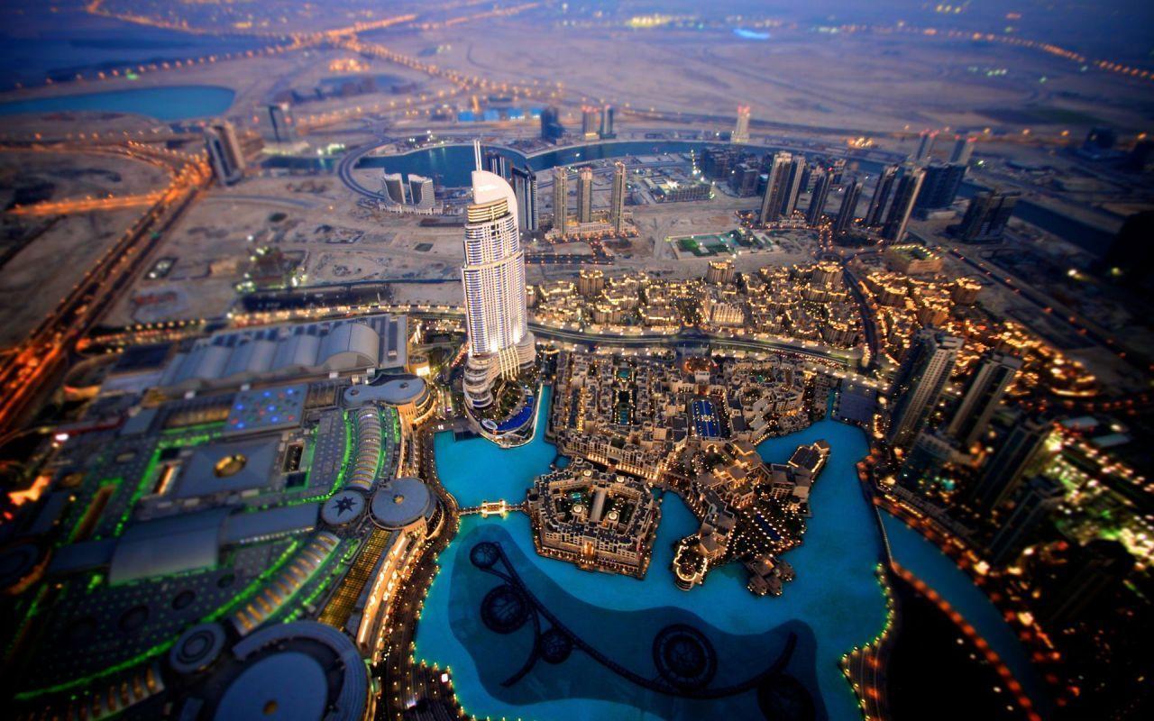 Dubai, United Arab Emirates View from the Airplane widescreen