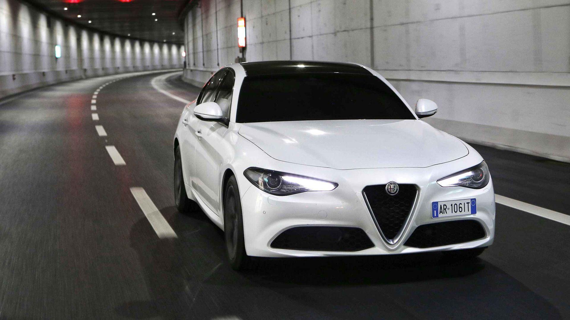 2017 Alfa Romeo Giulia Review