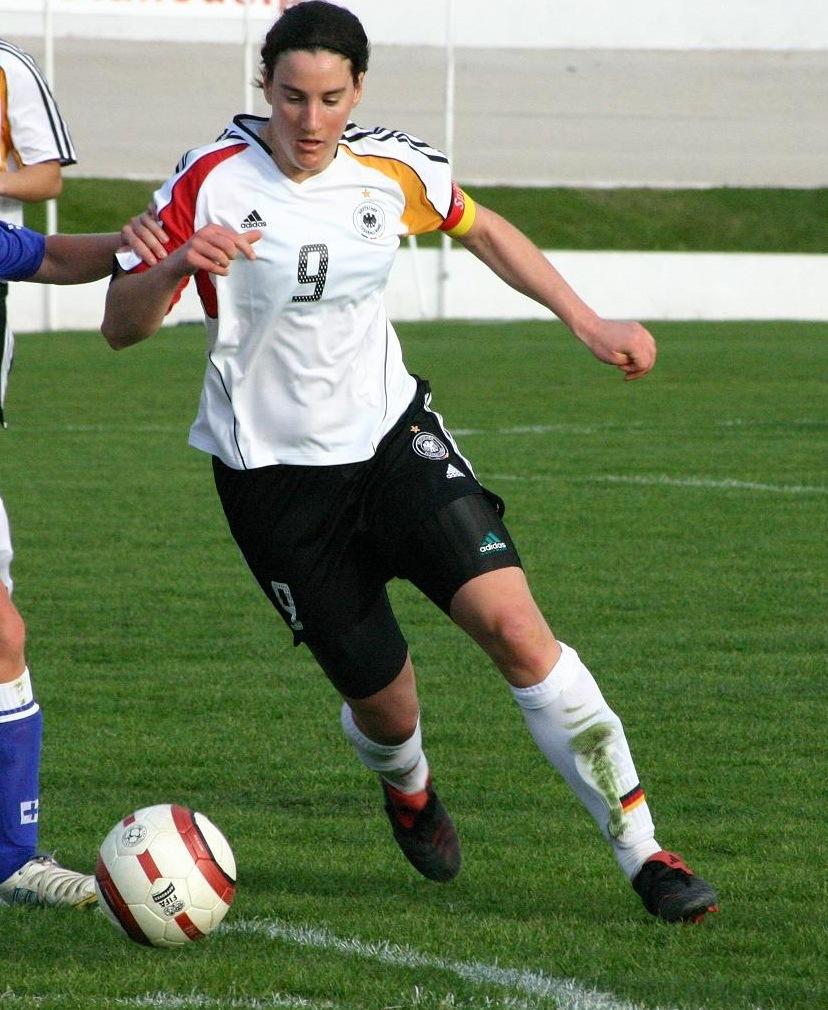 Sports Iki: Birgit Prinz Top Female Footballer from Germany