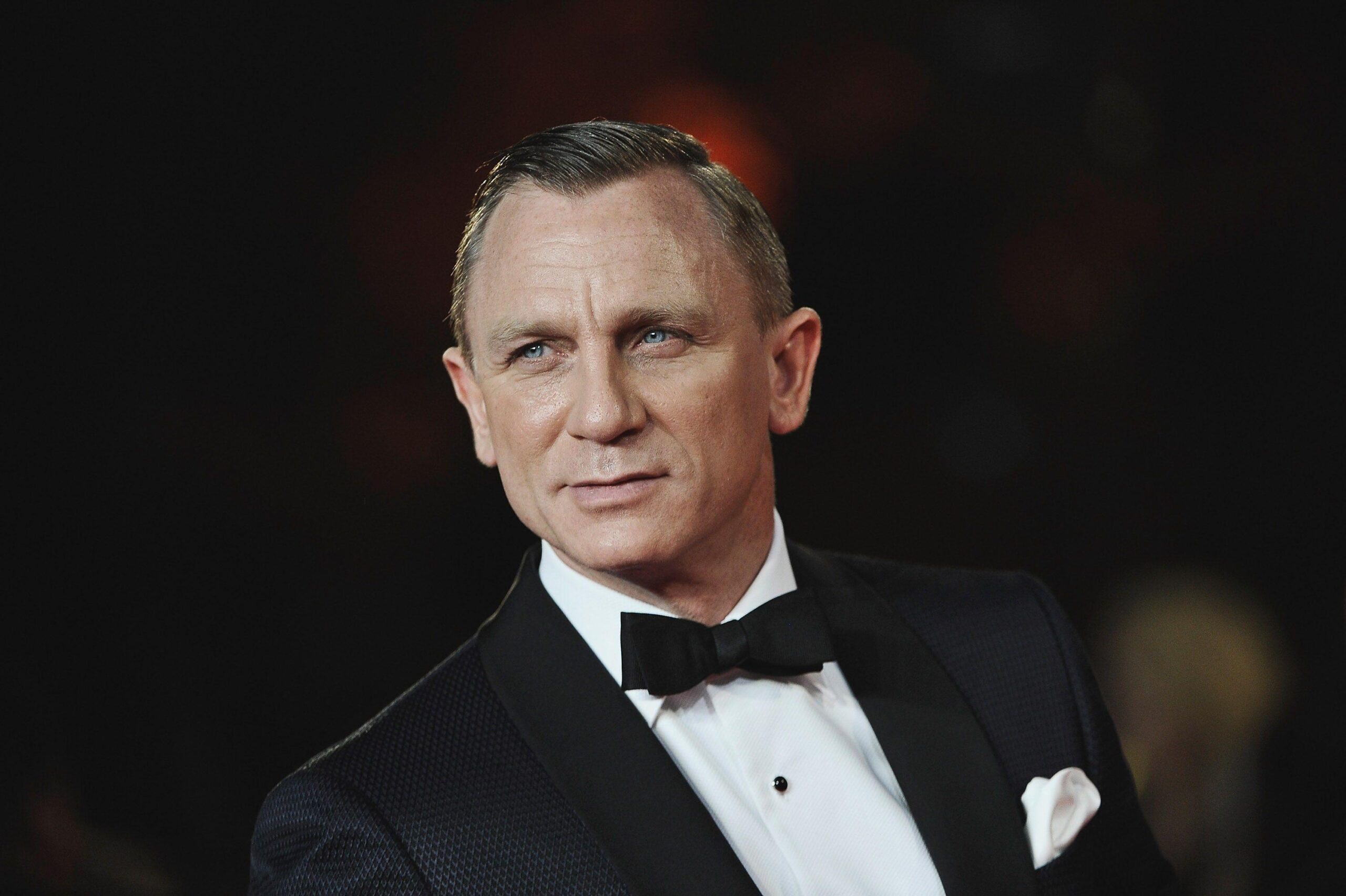 Daniel Craig HD Desktop Wallpapers