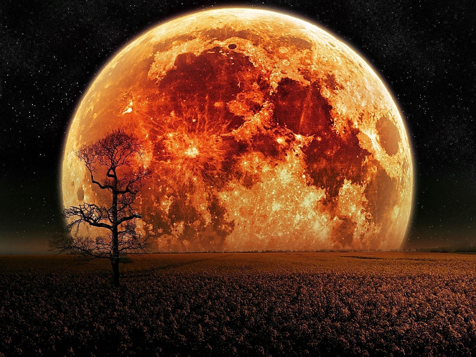 Blood Moon, iPhone Wallpaper, Facebook Cover, Twitter Cover, HD