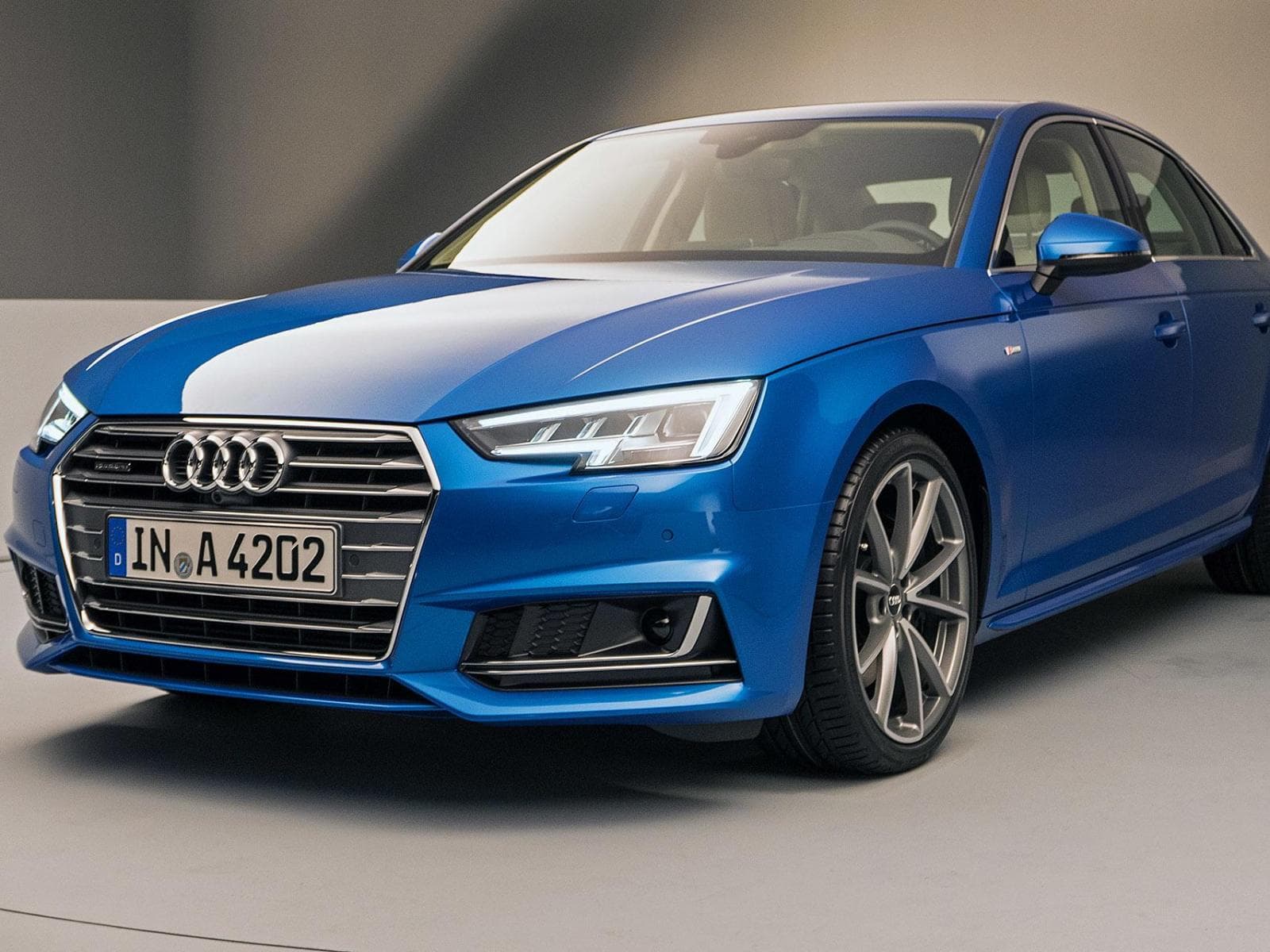 Audi A4 Facelift 2019 wallpapers, free download