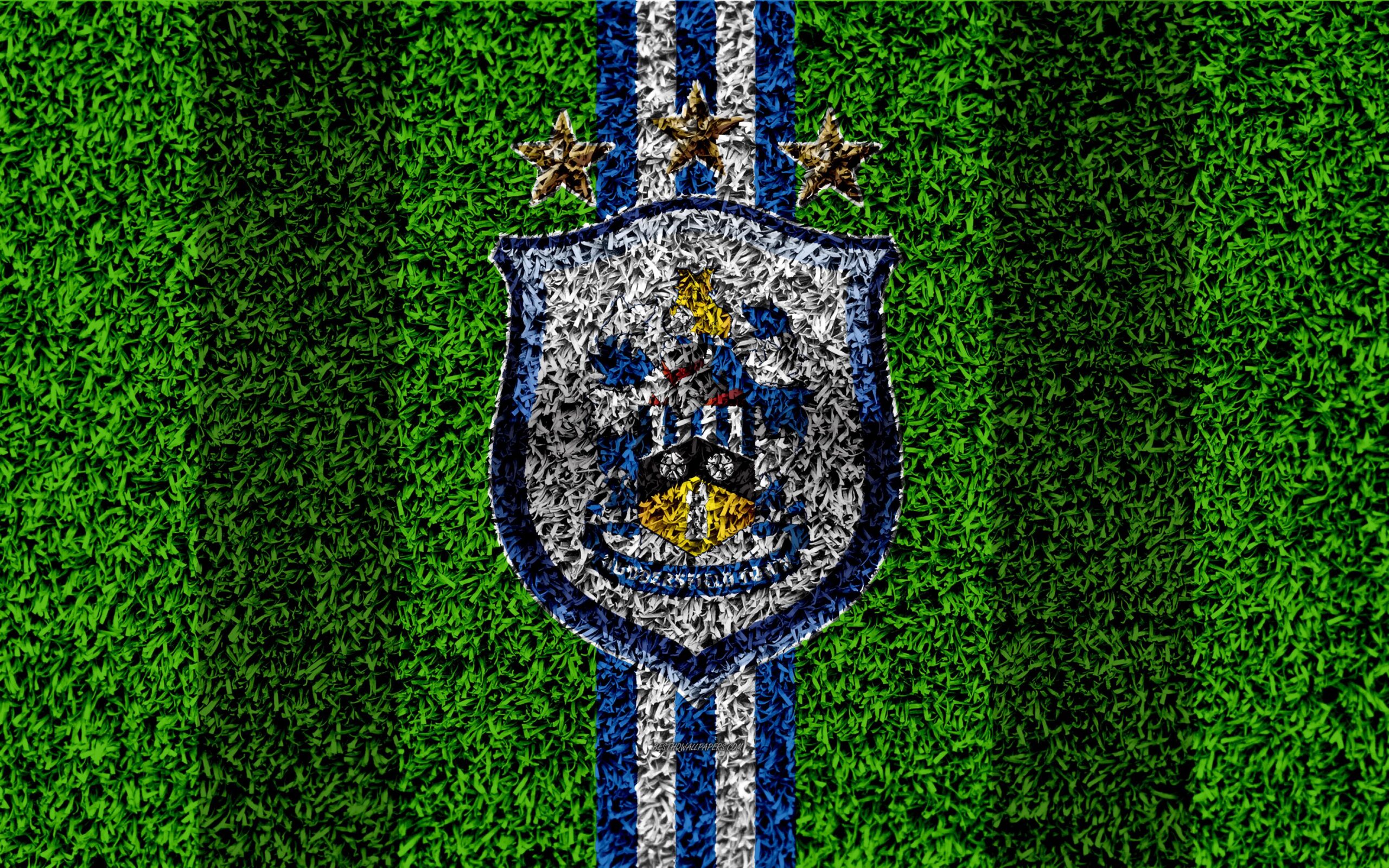 Download wallpapers Huddersfield Town AFC, 4k, football lawn, emblem