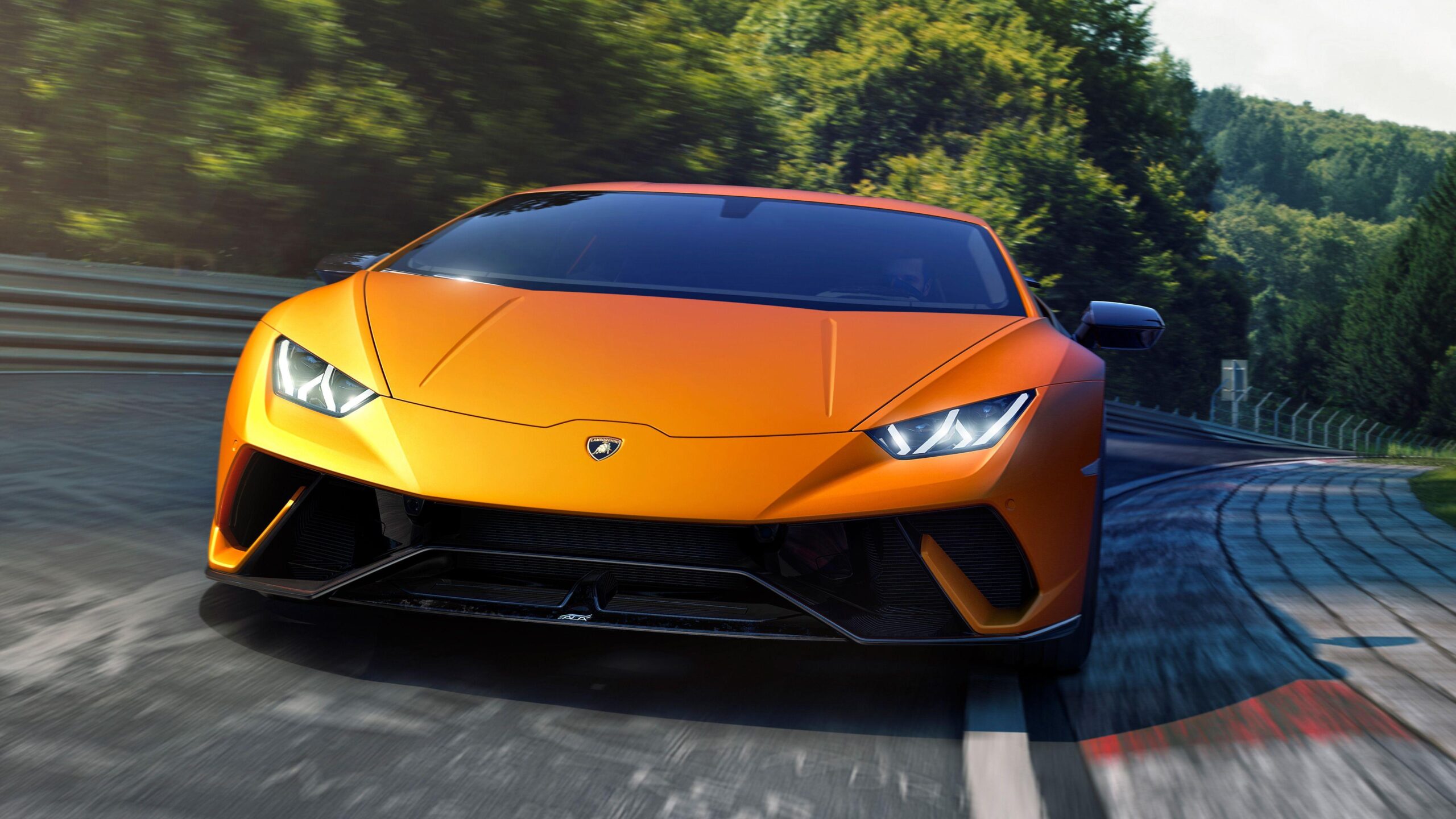 2017 Lamborghini Huracan Performante Wallpapers