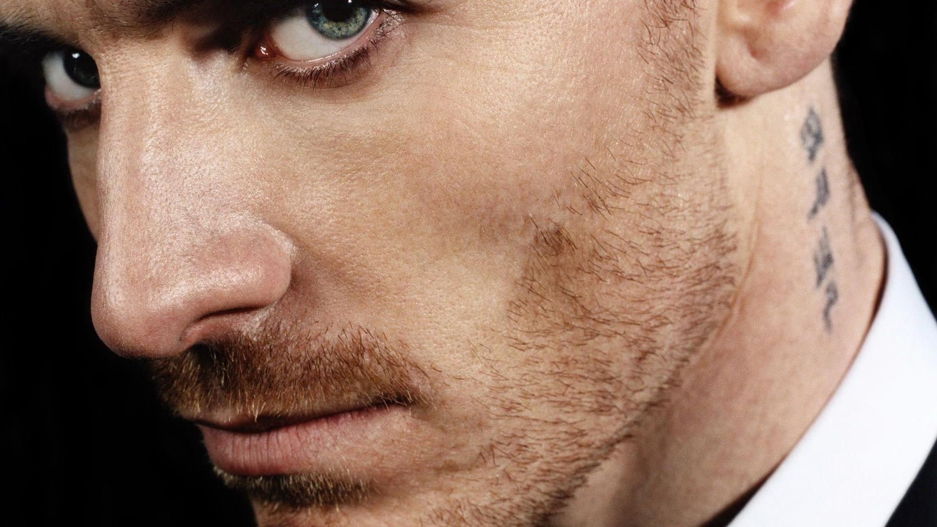 Blue eyes men actors faces michael fassbender stubble wallpapers