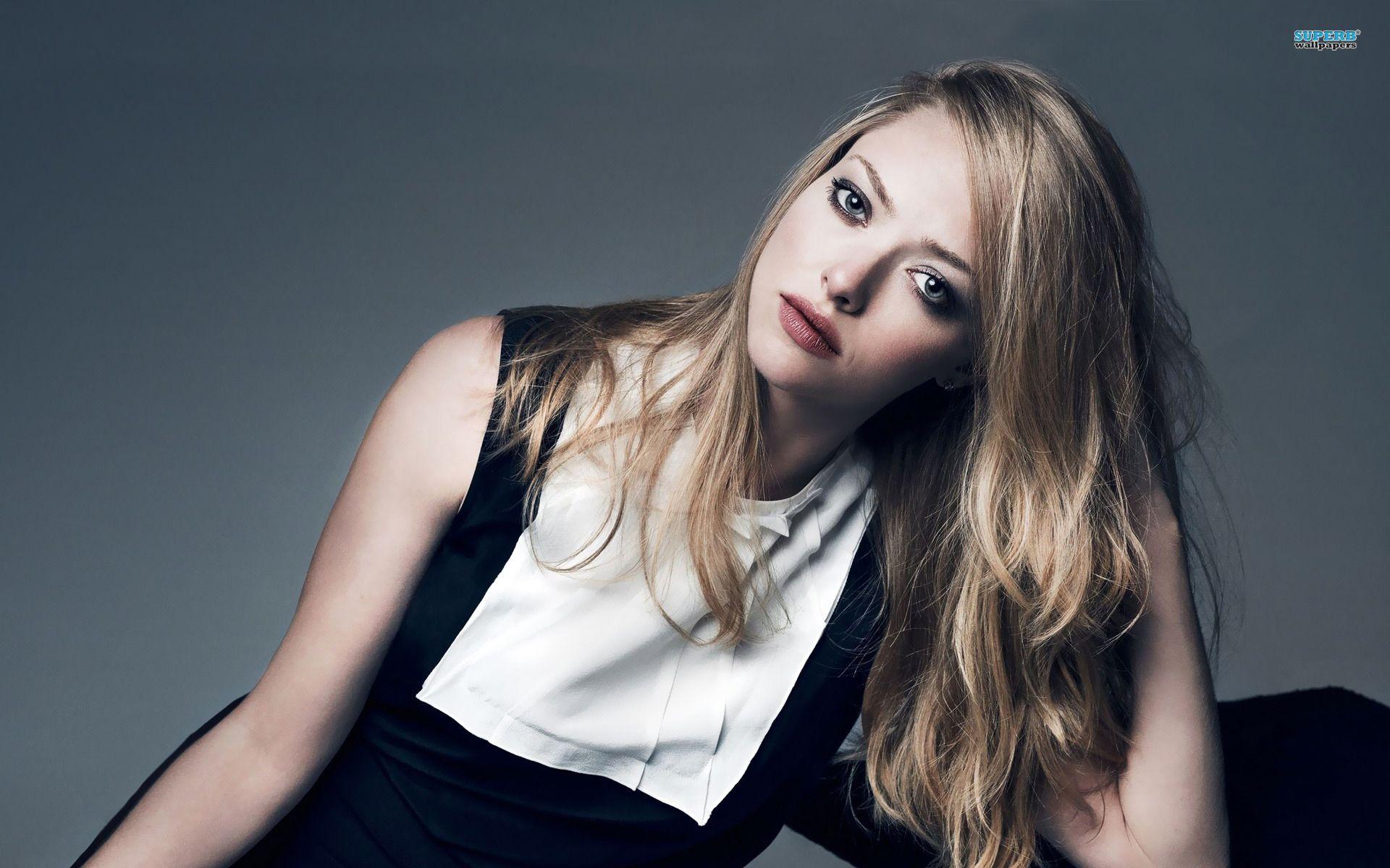 Amanda Seyfried wallpapers