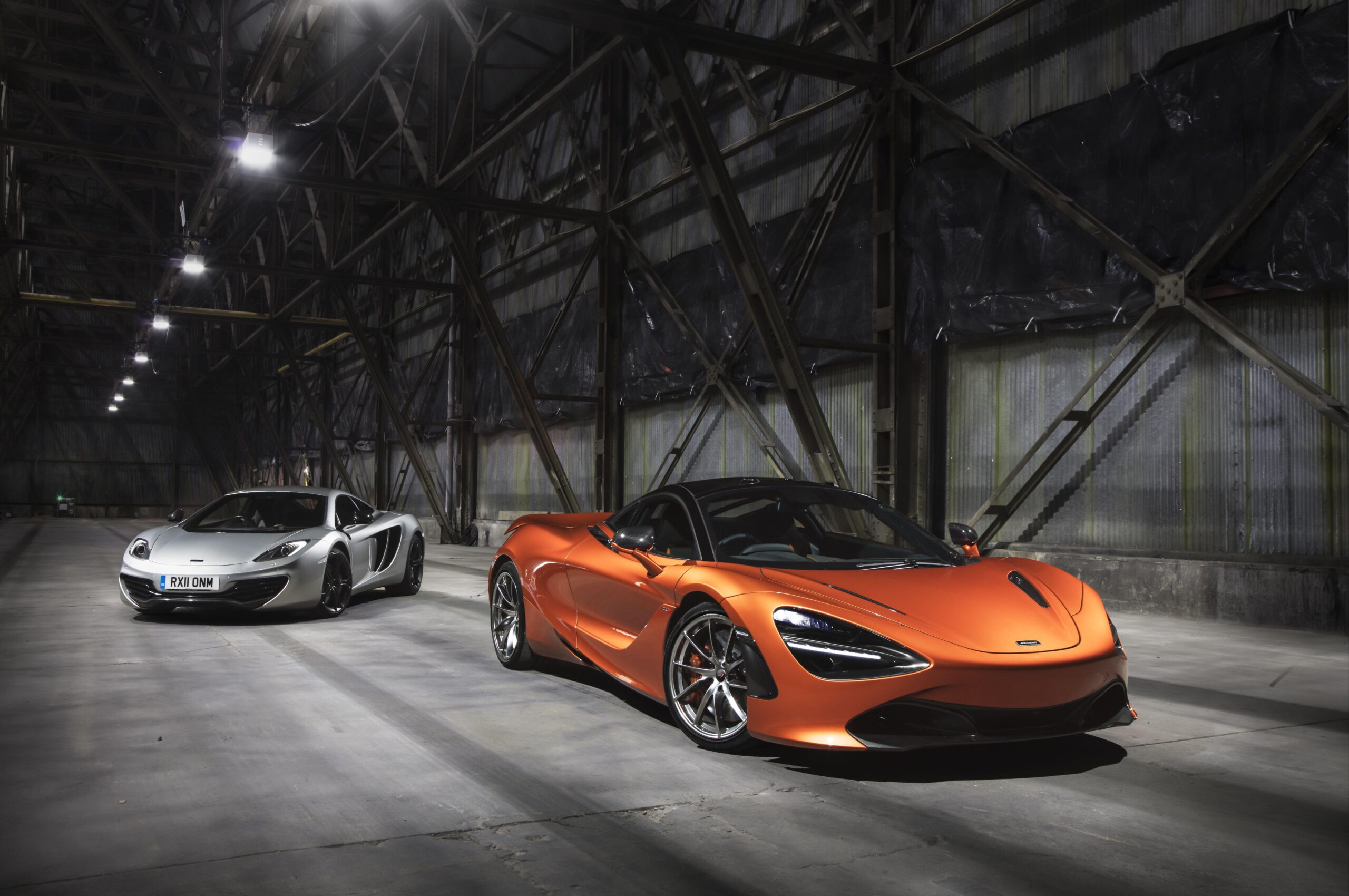 24 McLaren 720S HD Wallpapers