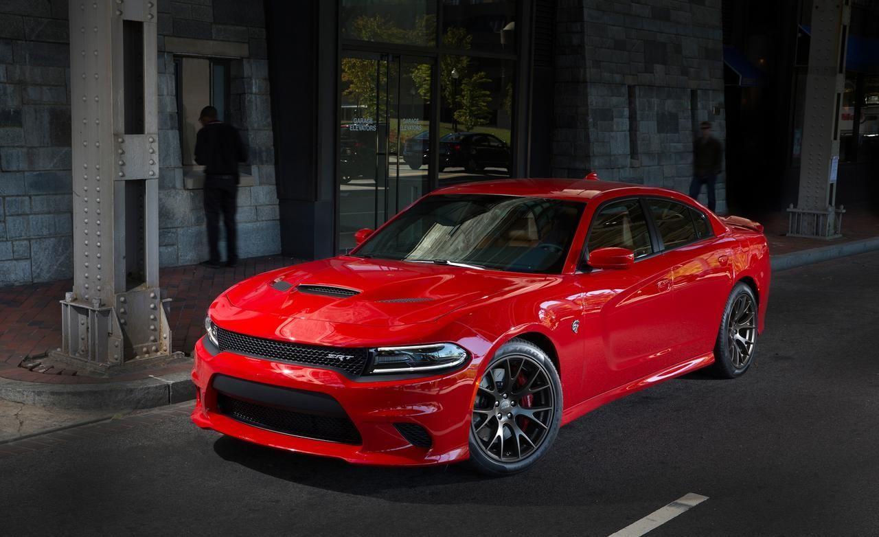 2015 Dodge Charger SRT Hellcat Wallpapers