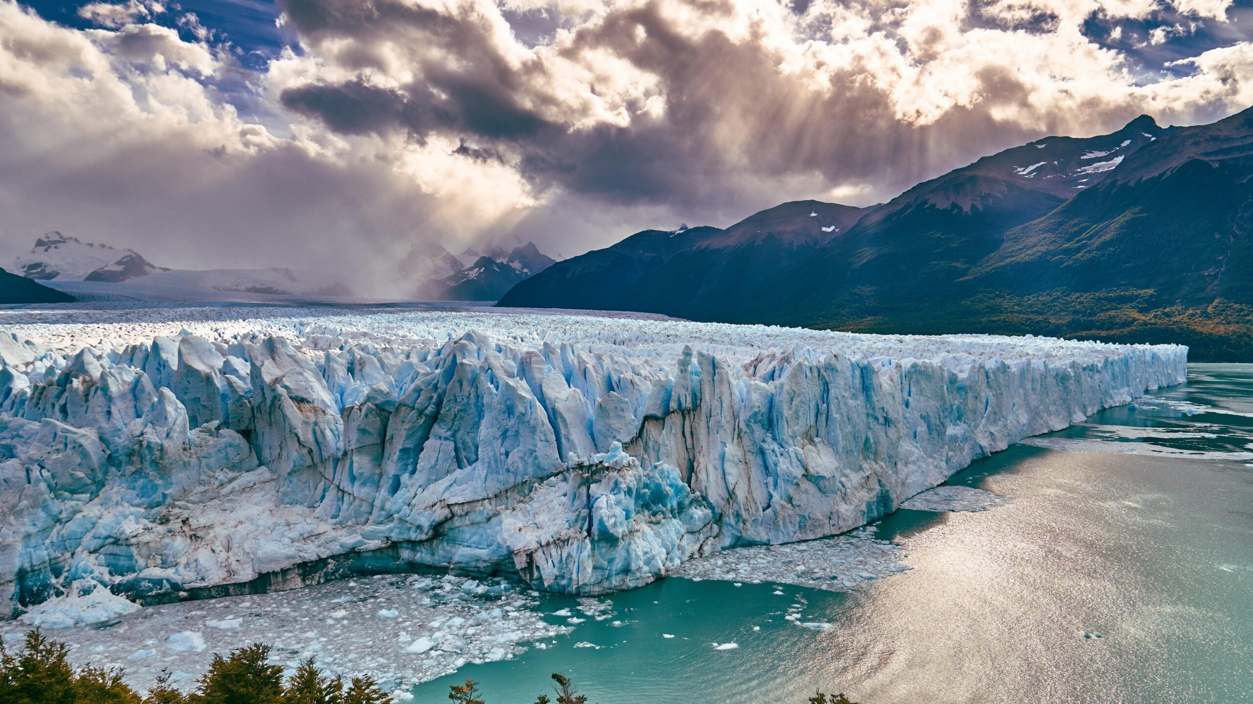 Download wallpaper: Perito Moreno Glacier