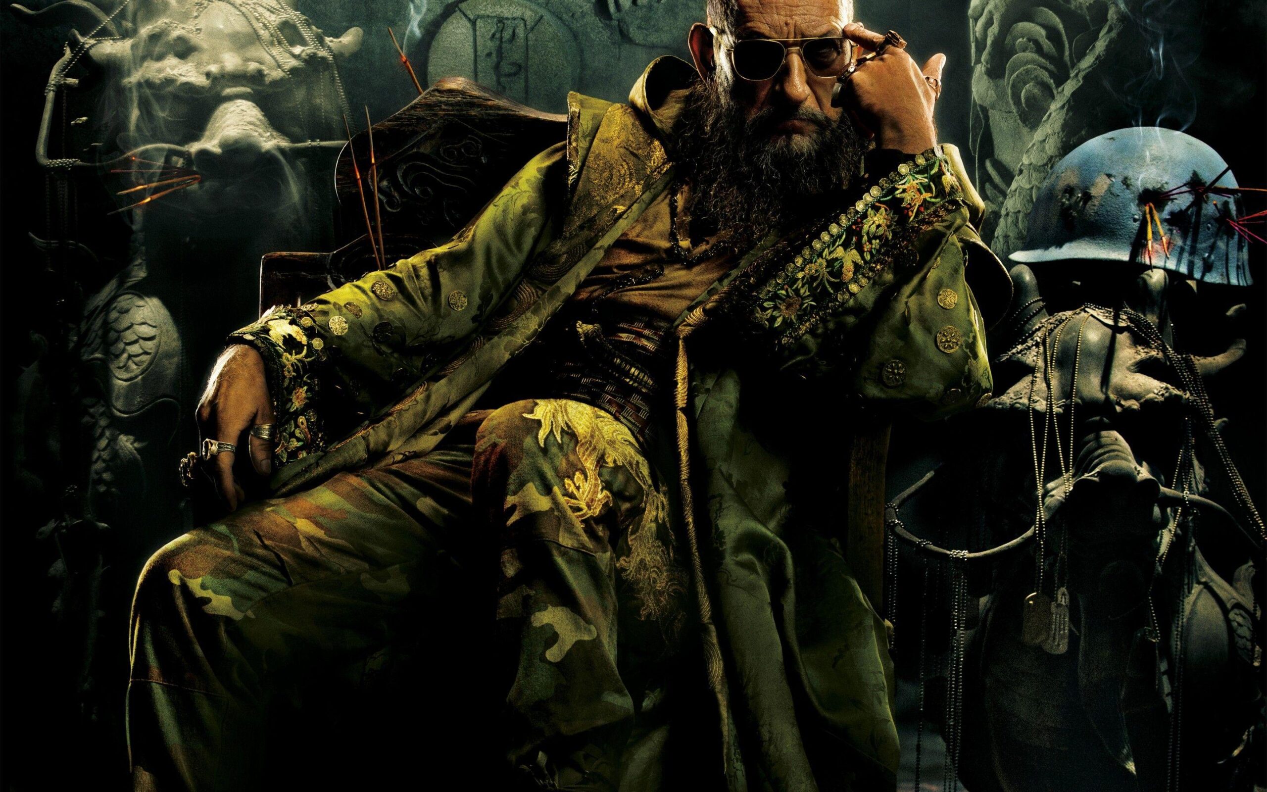 Wallpapers Ben Kingsley в образе Mandarin из iron man 3 Desktop