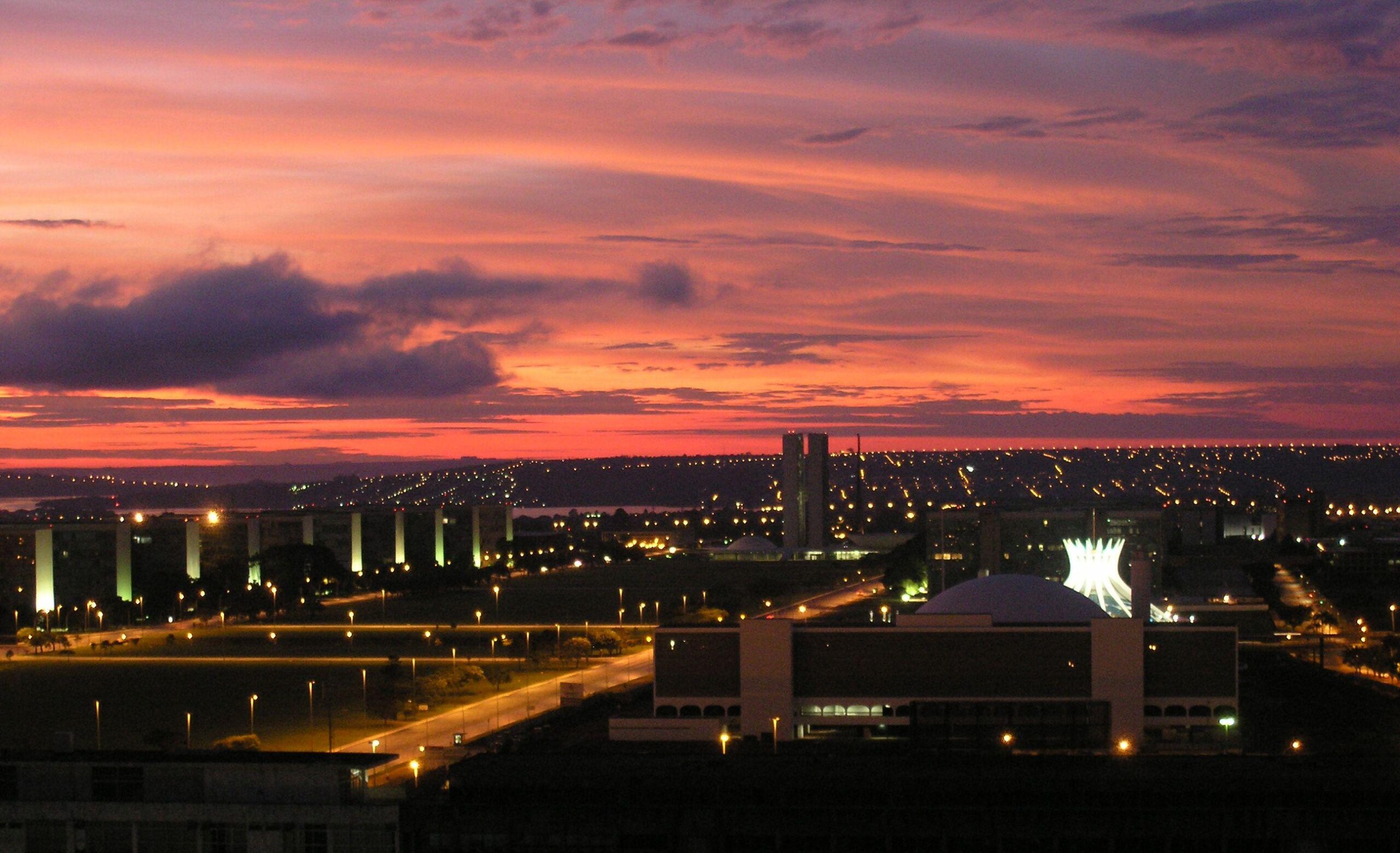 File:Brasilia at night