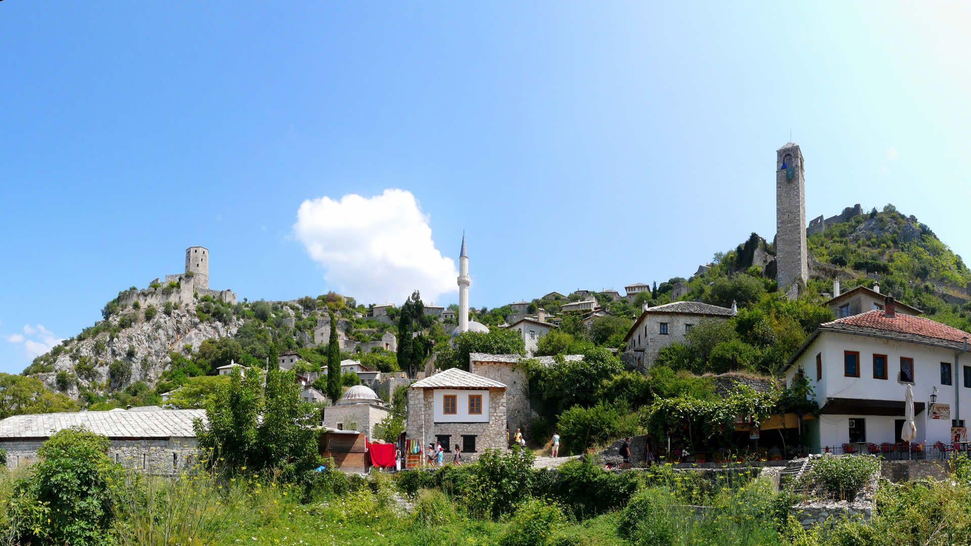 bosnia and herzegovina nature and houses