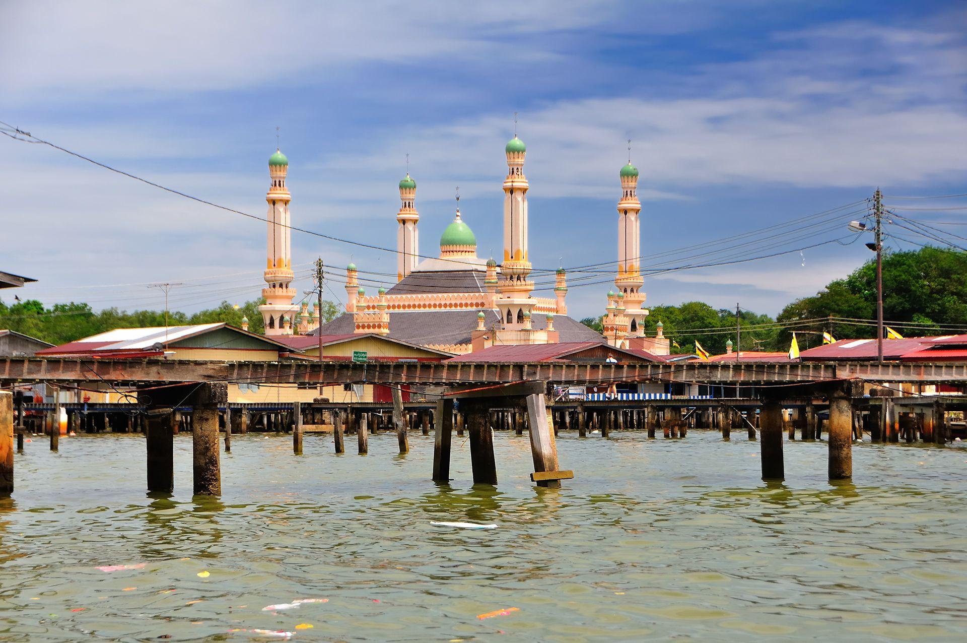 brunei pier