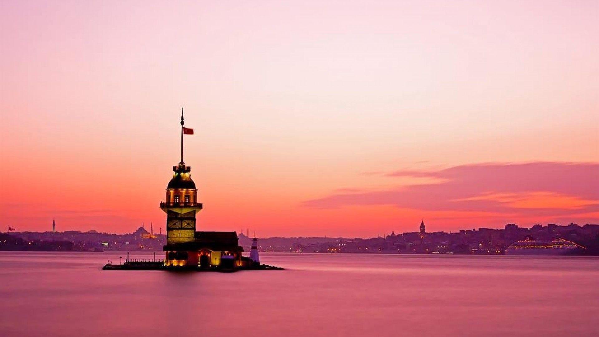 Pink sunset in Istanbul wallpapers and image