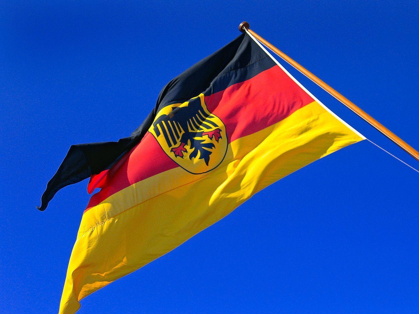 Germany Flag Fly HD Wallpapers Desktop Wallpapers