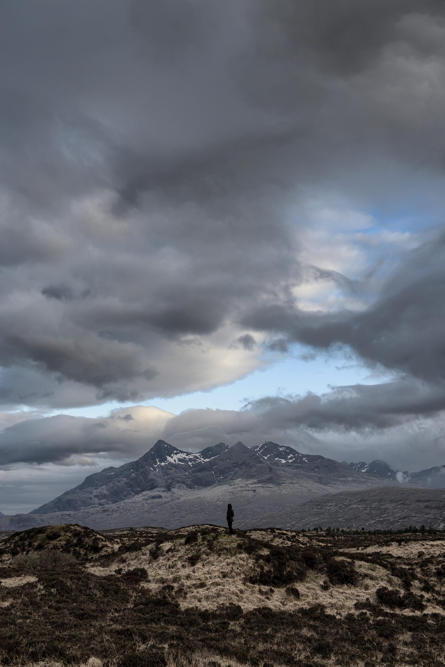 Mountains Solitude Alone Distance Island Isle Of Skye United Kingdom