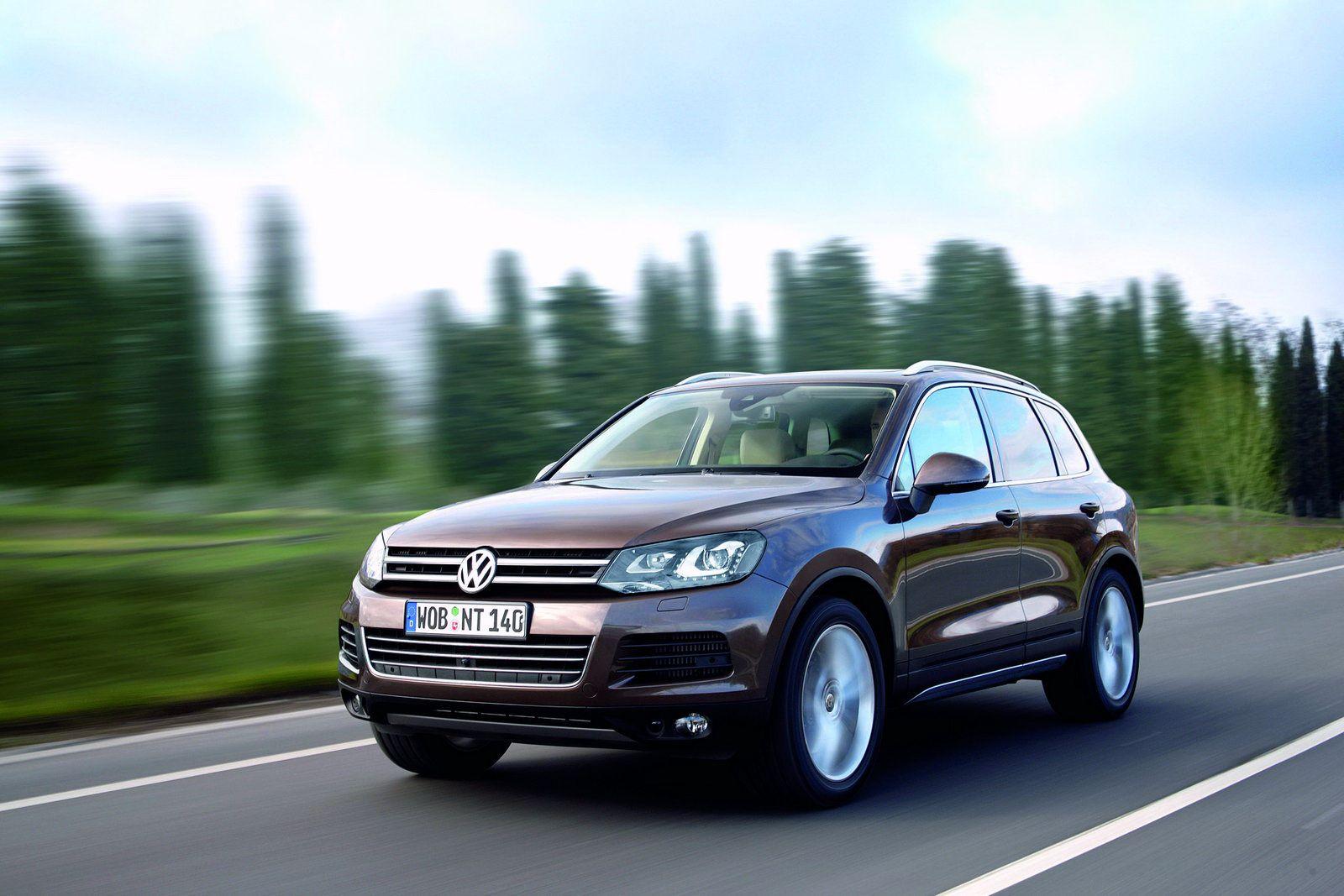 High Resolution 2011 Volkswagen Touareg Wallpapers