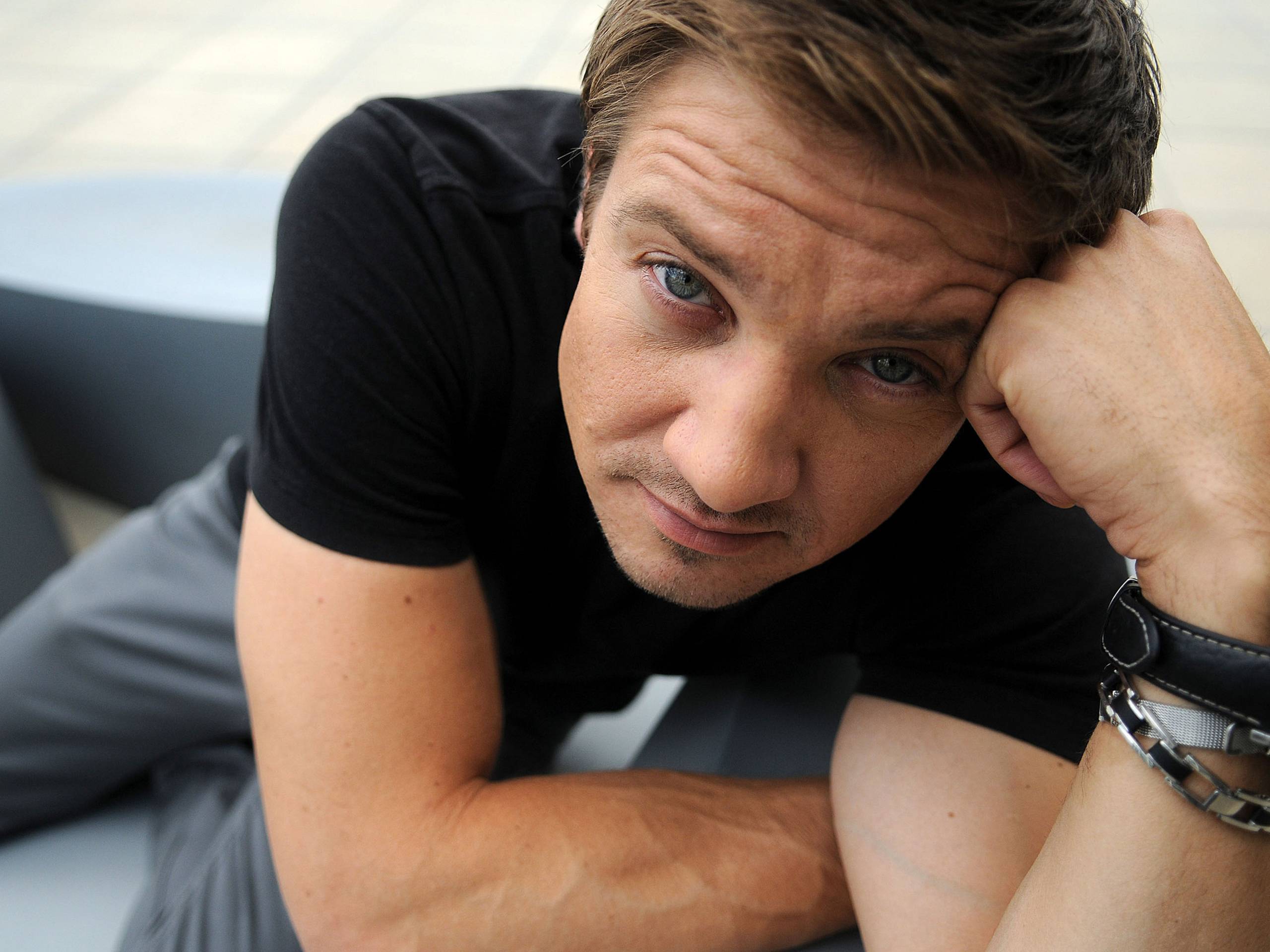 Beloved Jeremy Renner wallpapers and image