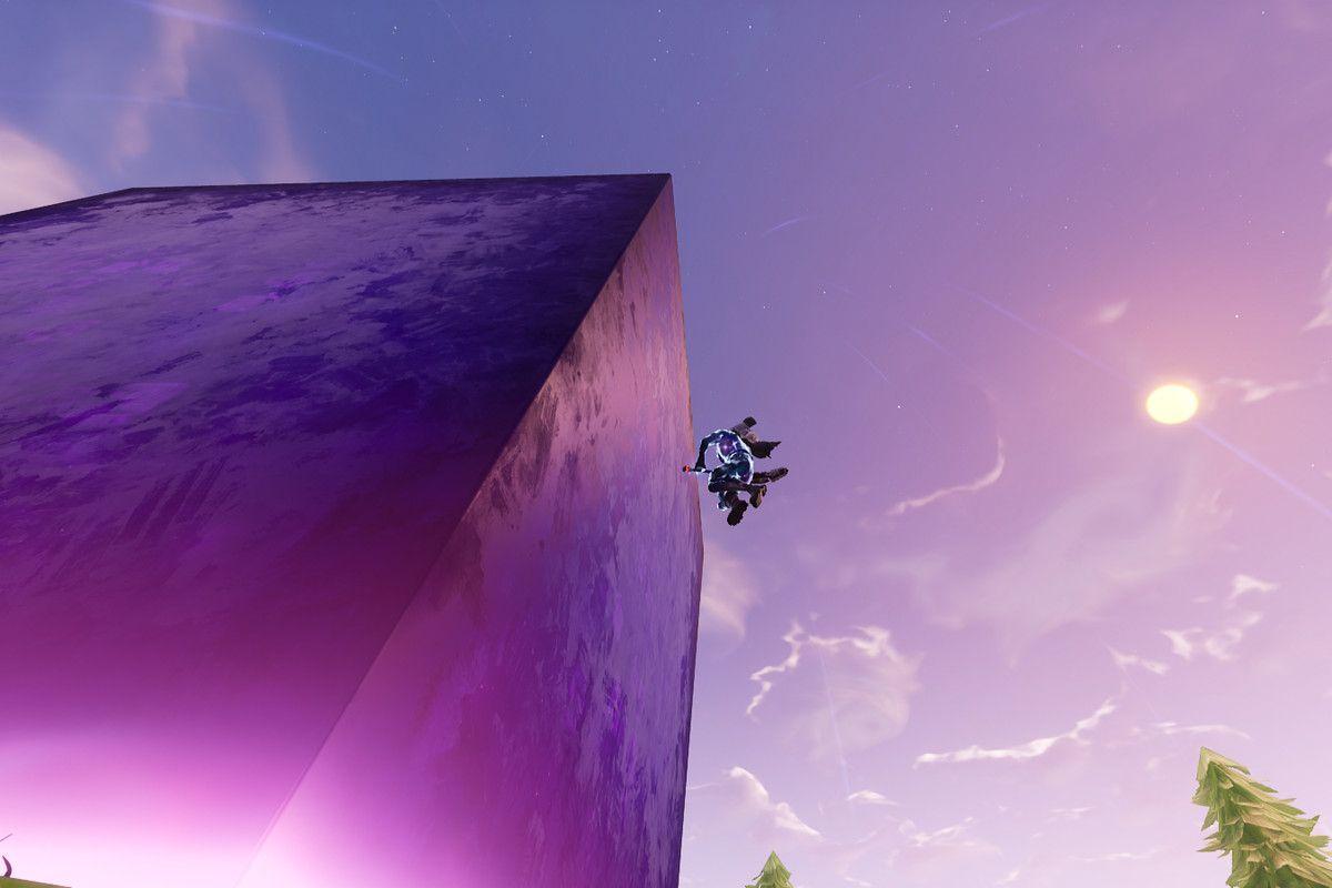 Fortnite’s mysterious, giant cube continues to do weird things