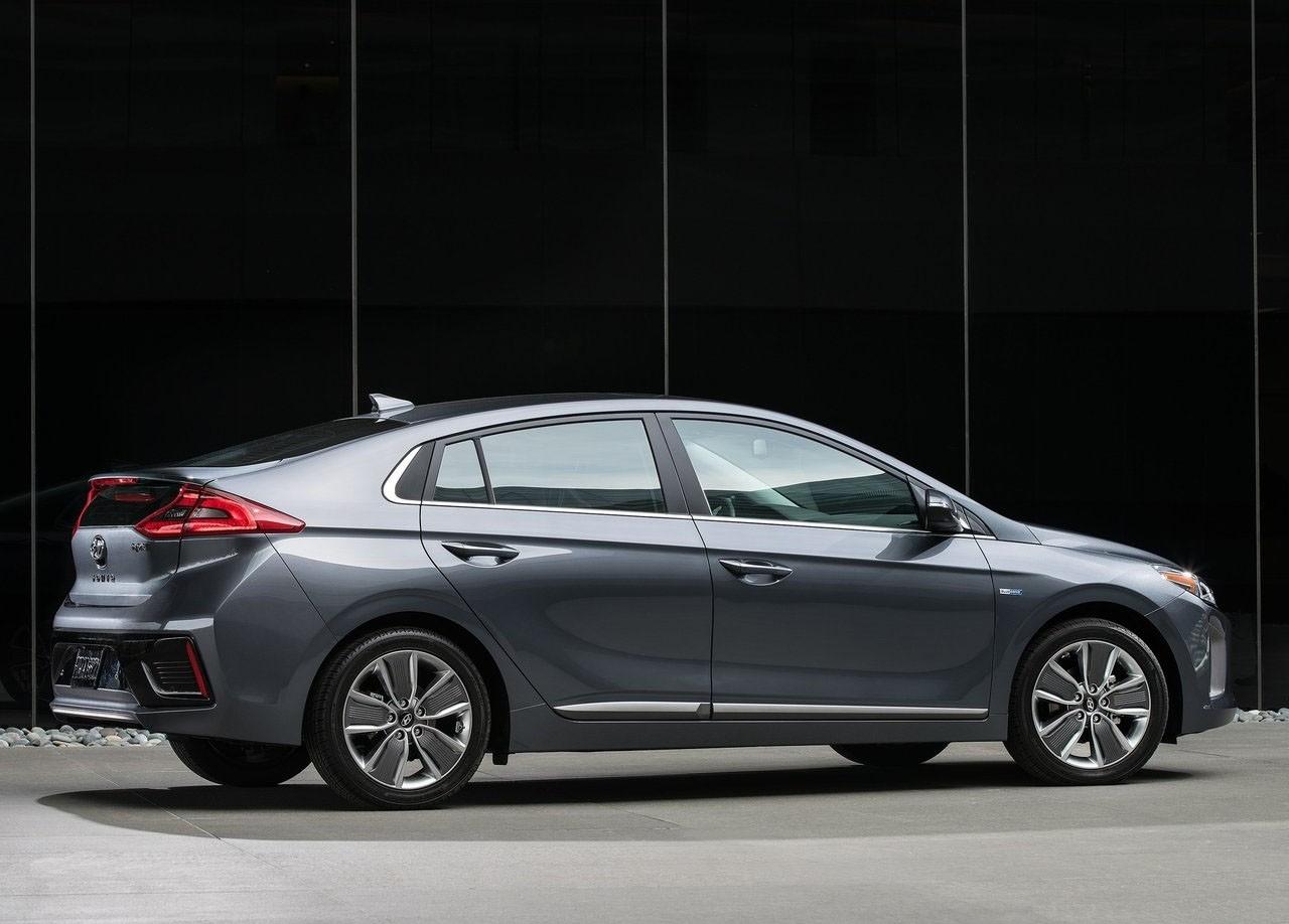 2019 Hyundai Ioniq Engine High Resolution Wallpapers