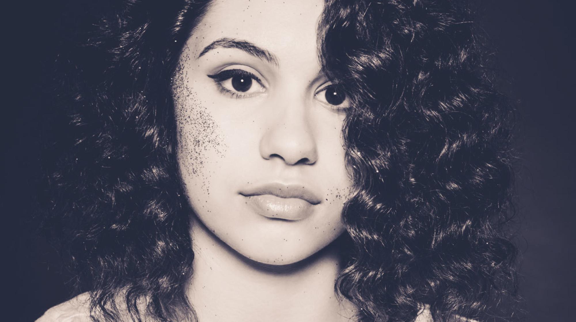 Alessia Cara Wallpapers HD Collection For Free Download