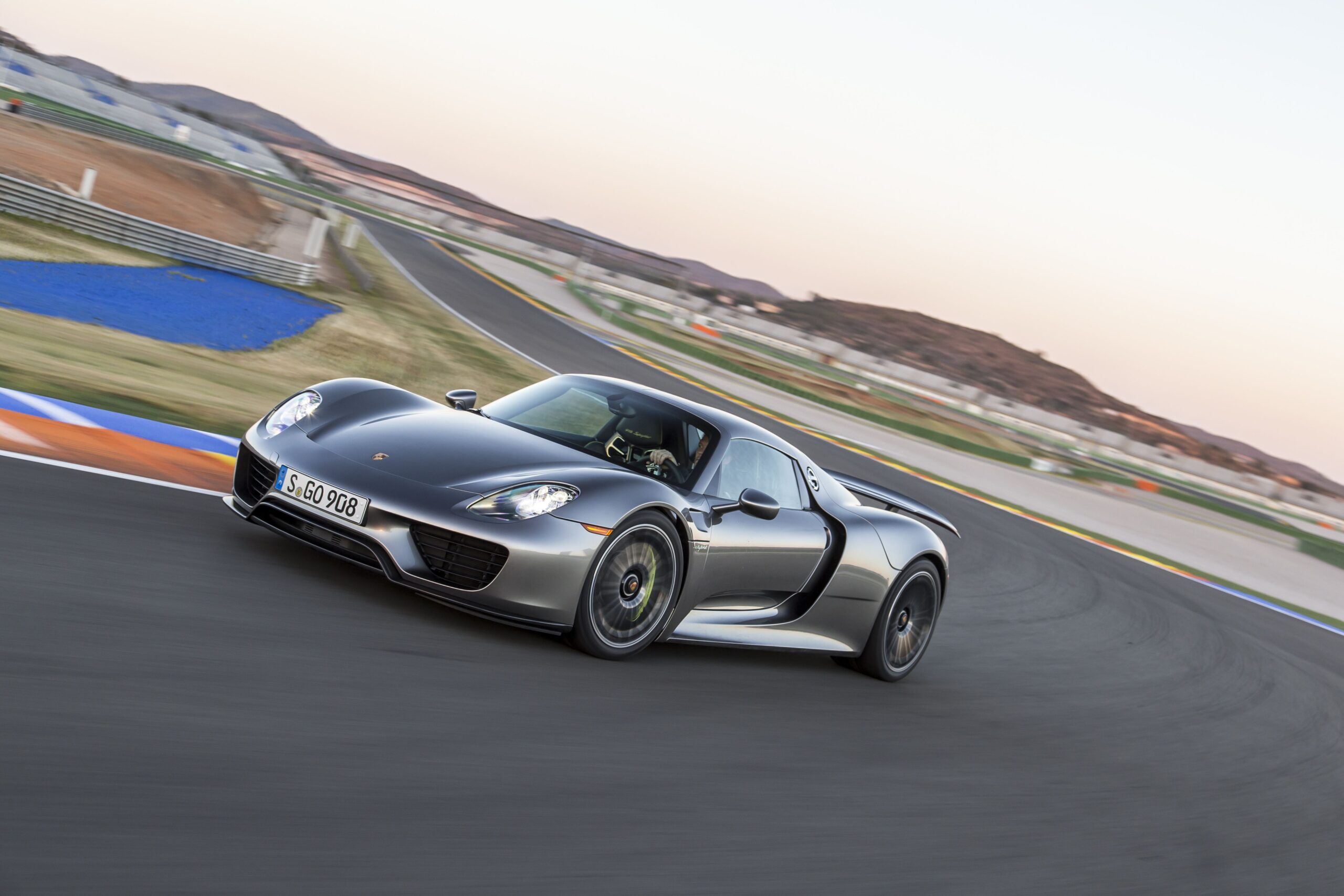 2015 porsche 918 spyder wallpapers