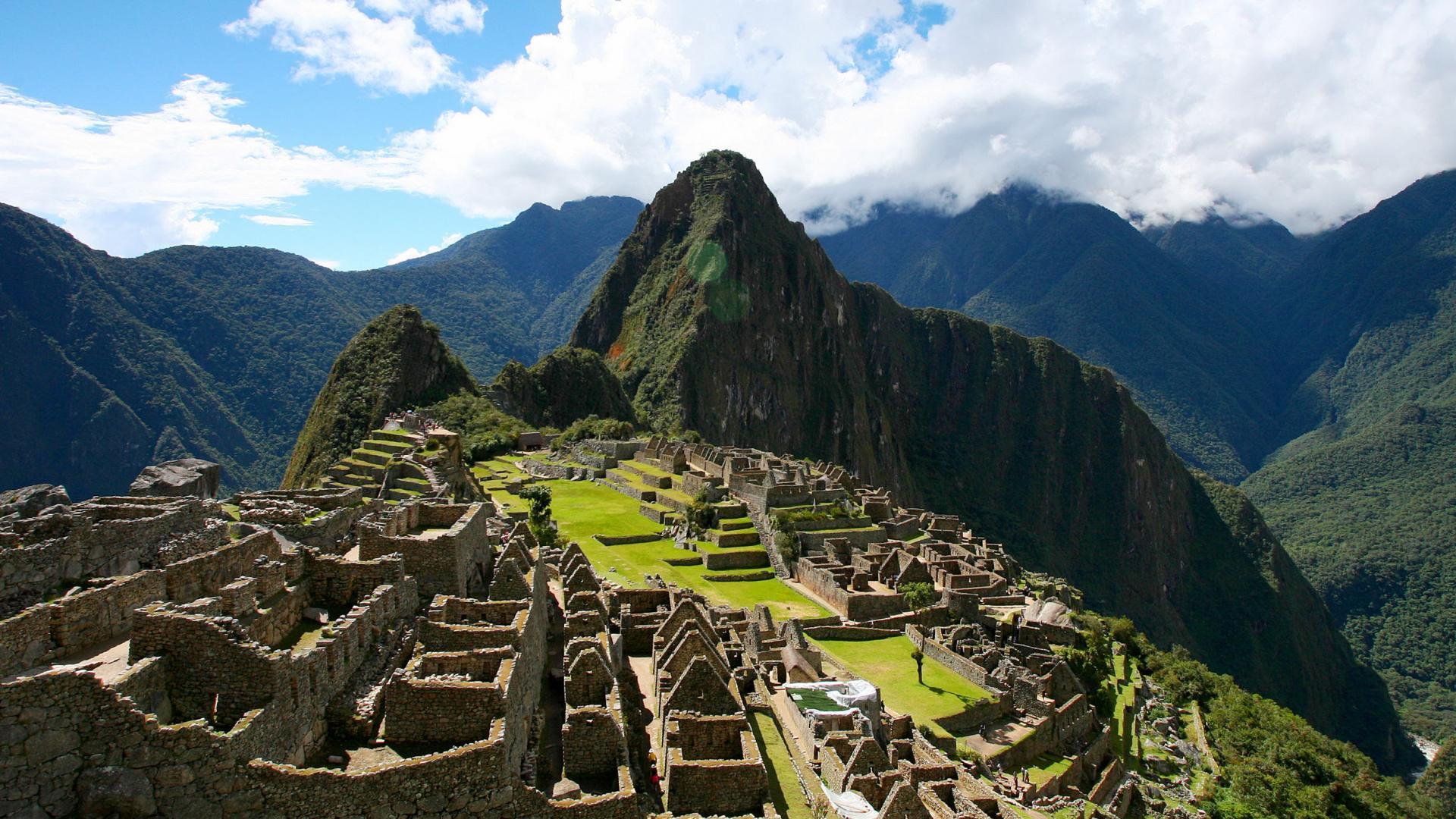 TRADITIONAL INCA TRAIL TO MACHUPICCHU 4D