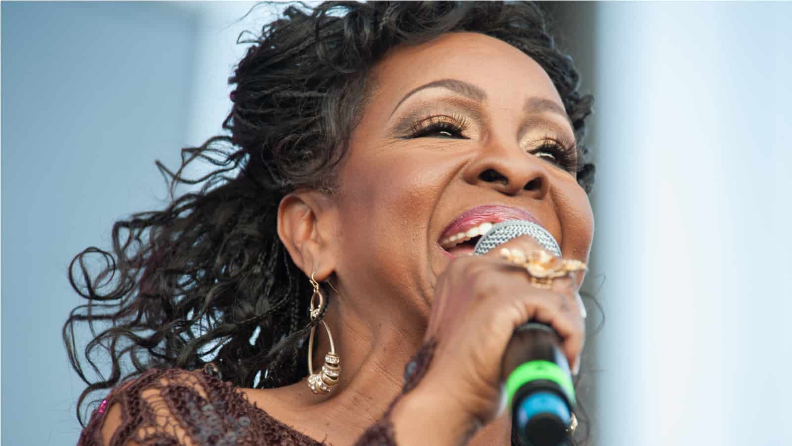 Gladys Knight to Sing National Anthem at Super Bowl