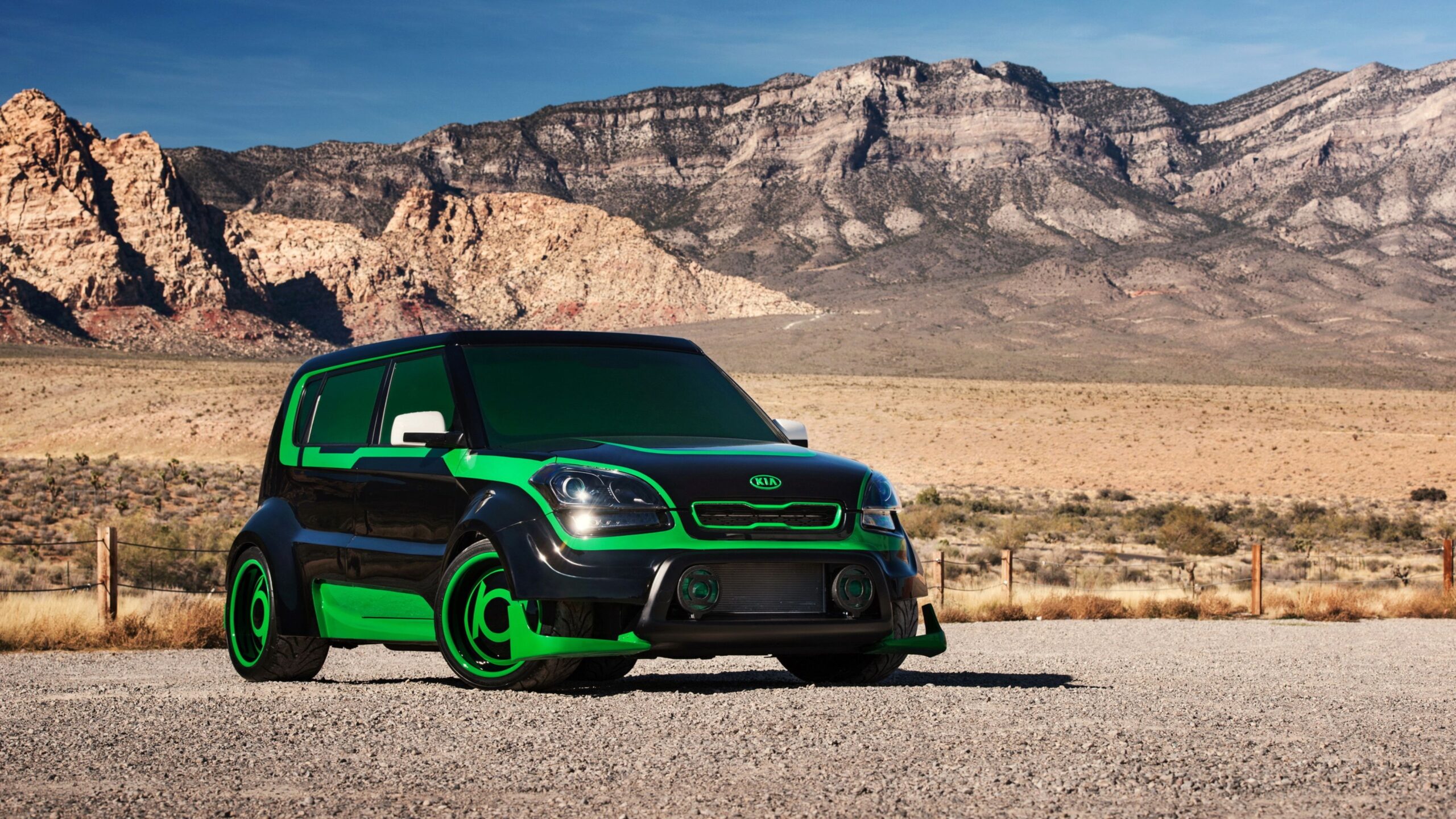 Download Wallpapers Kia soul, Kia soul, Kia, Green 4K Ultra