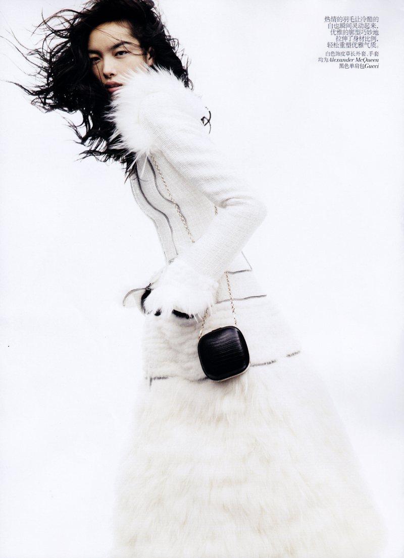 Fei Fei Sun by Josh Olins for Vogue China November 2011 02