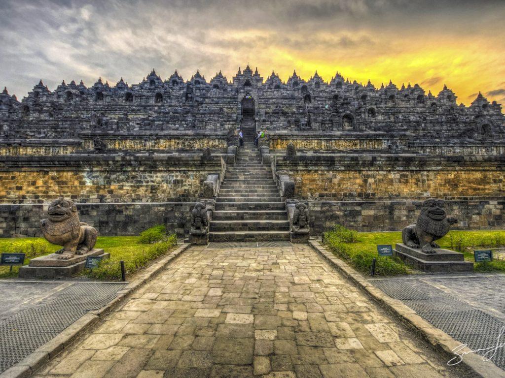 Best Borobudur Temple Photos Worlds Largest Buddhist Temple 20+