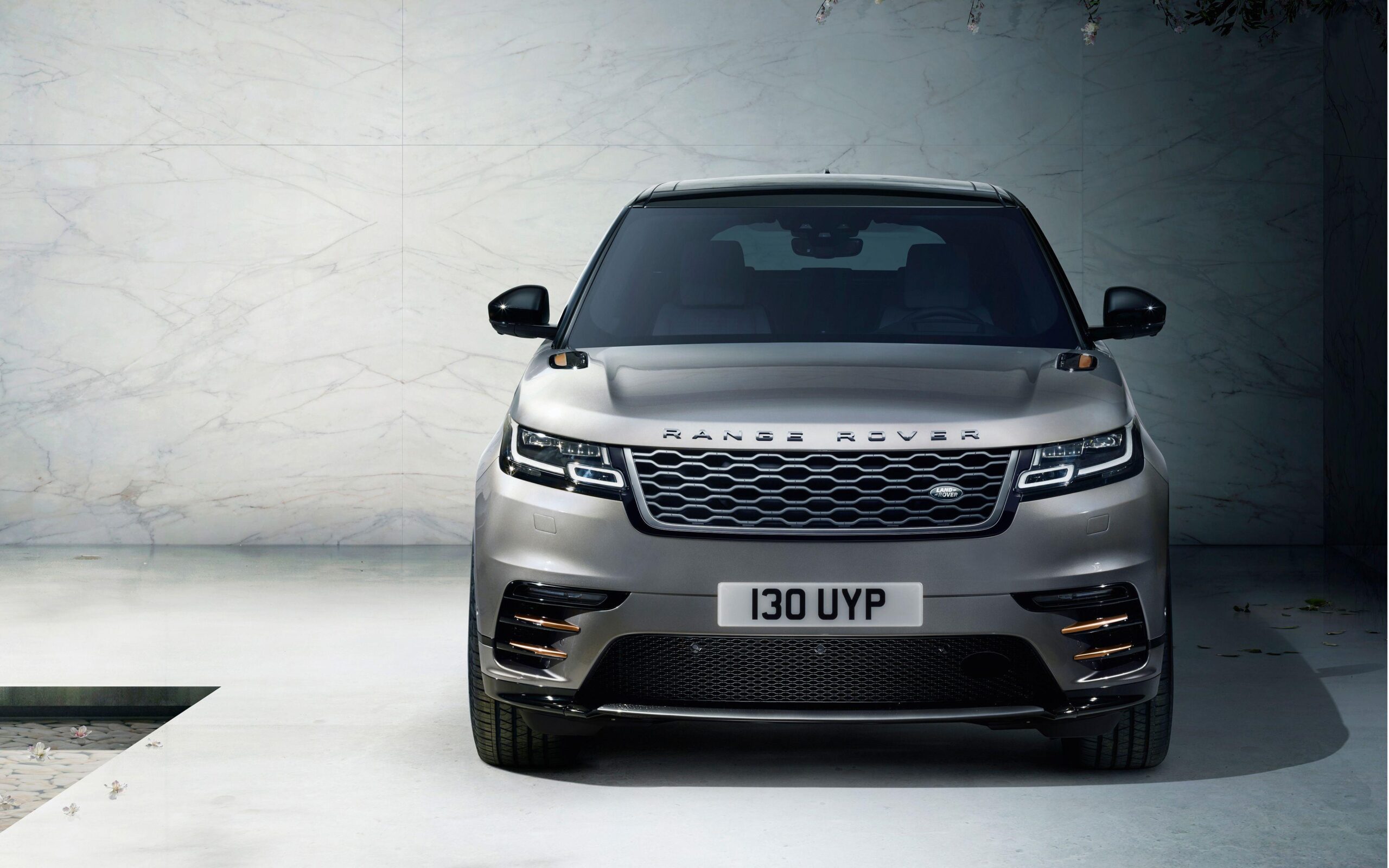 Land Rover Wallpapers