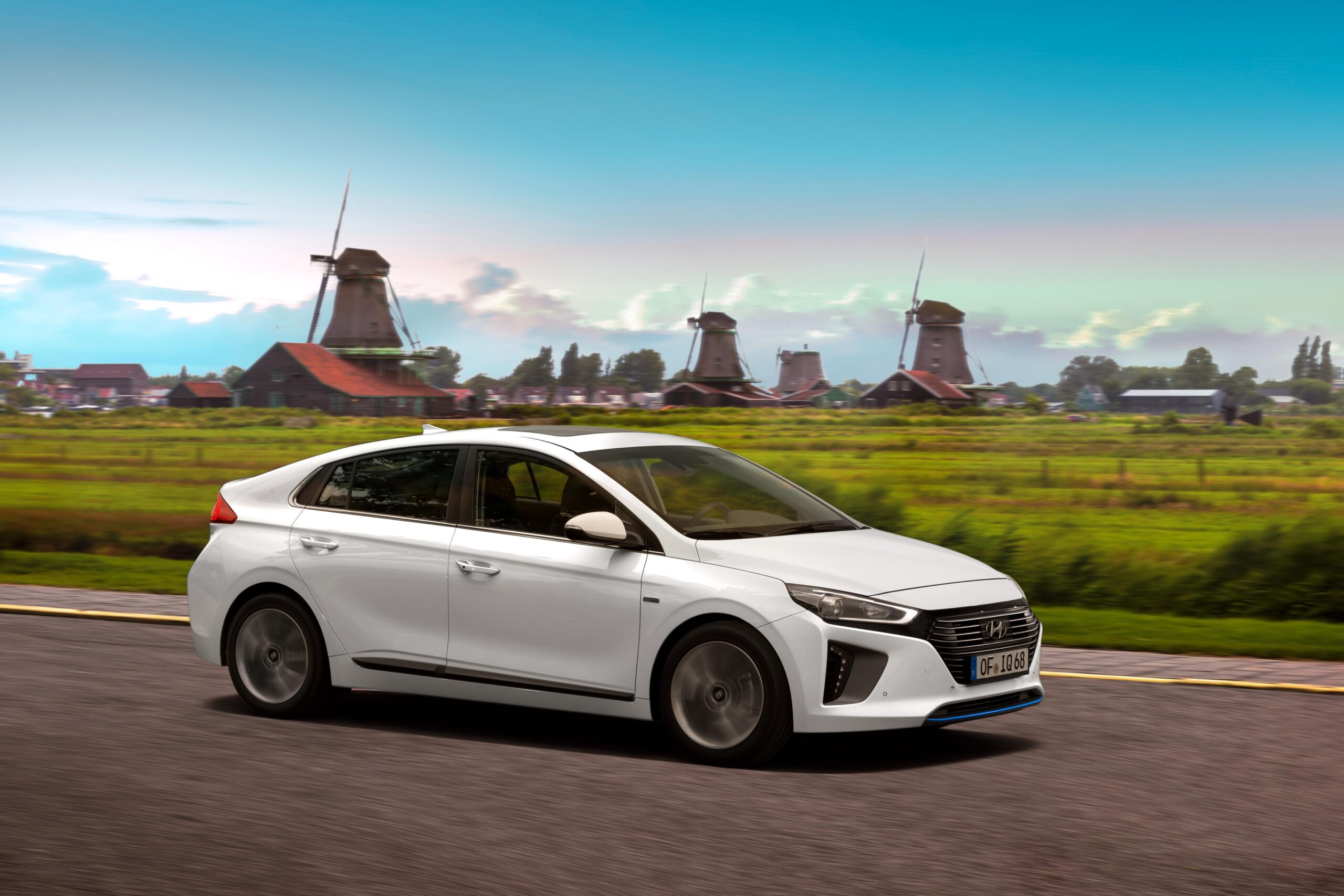 Hyundai IONIQ hybrid [Worldwide]