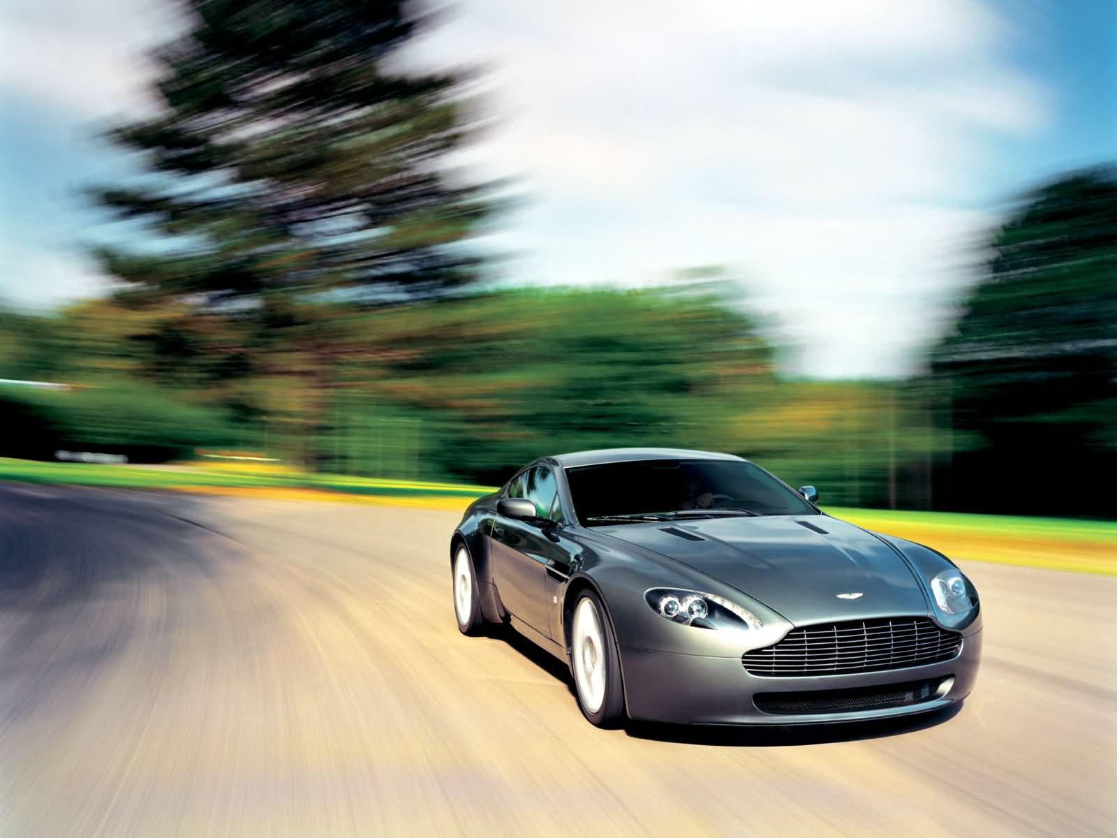 Aston Martin V8 Vantage Wallpapers HD