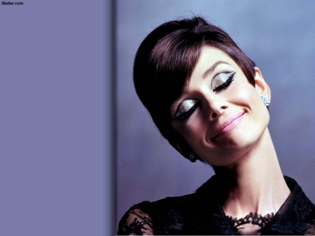 A.Hepburn Wallpapers <3