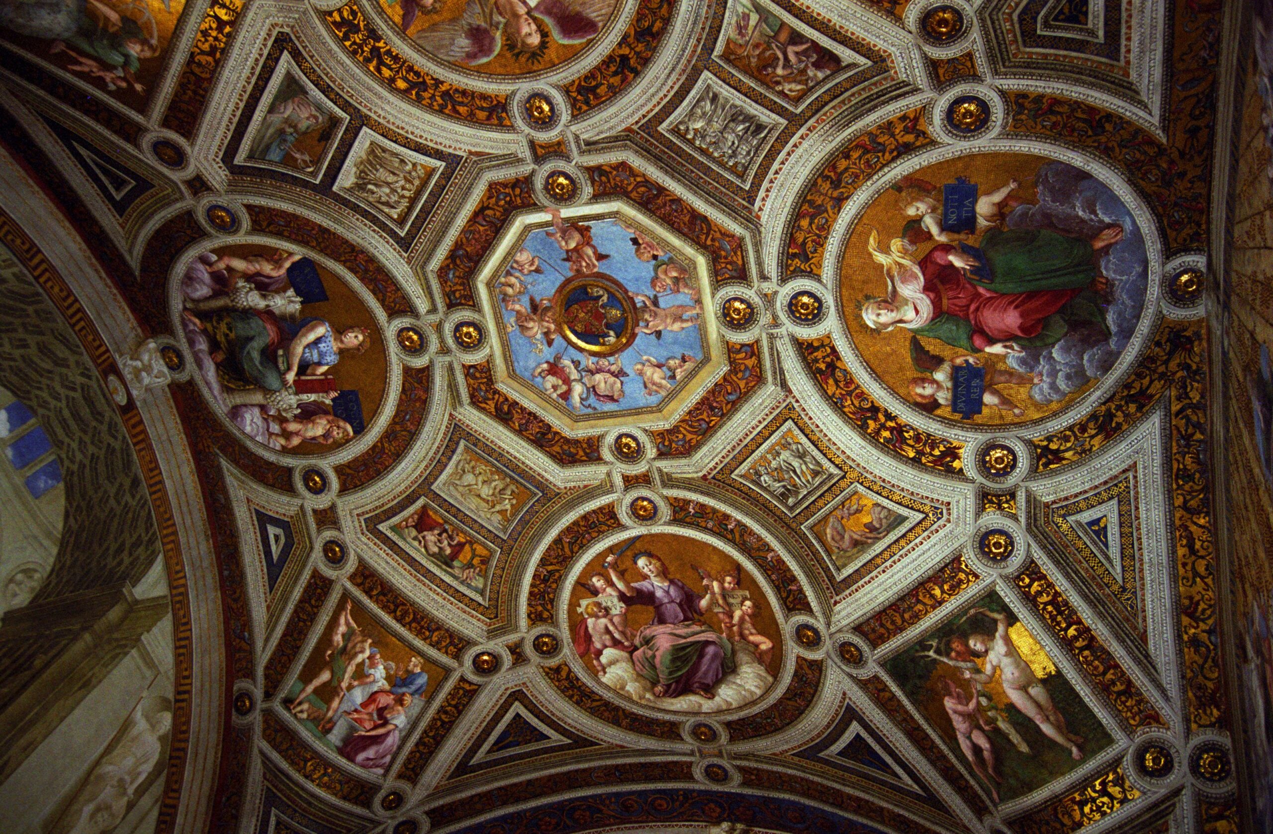 Ceiling of the Sistine Chapel : Travel Wallpapers and Stock Photo