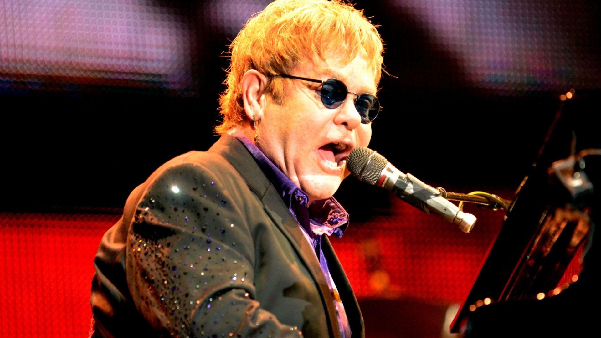 Elton John wallpapers