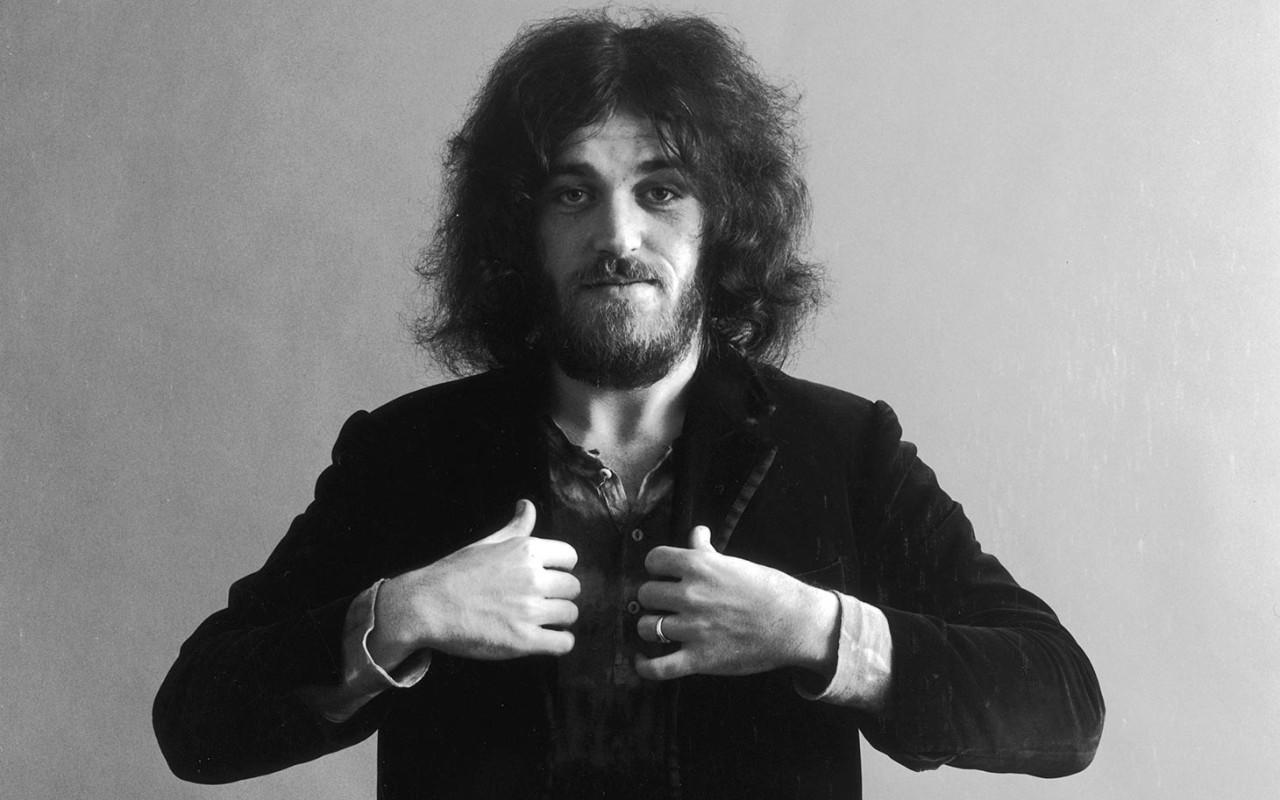 Joe Cocker, British soul singer, dies at 70