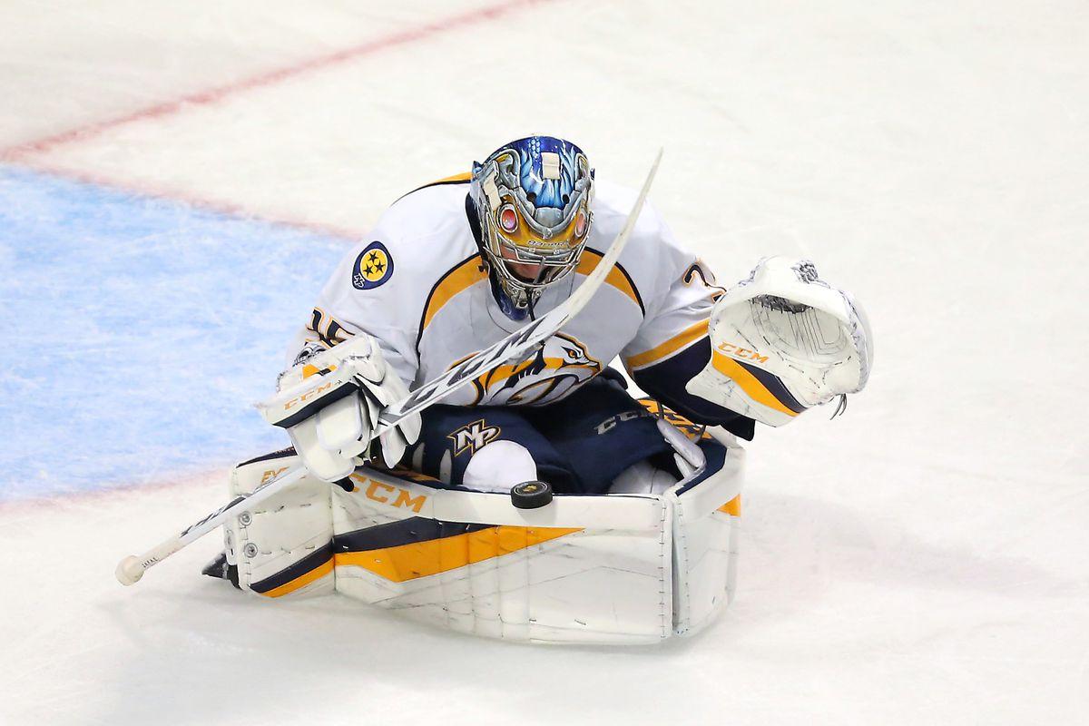 Pekka Rinne’s miraculous save on clearing attempt keeps Blackhawks