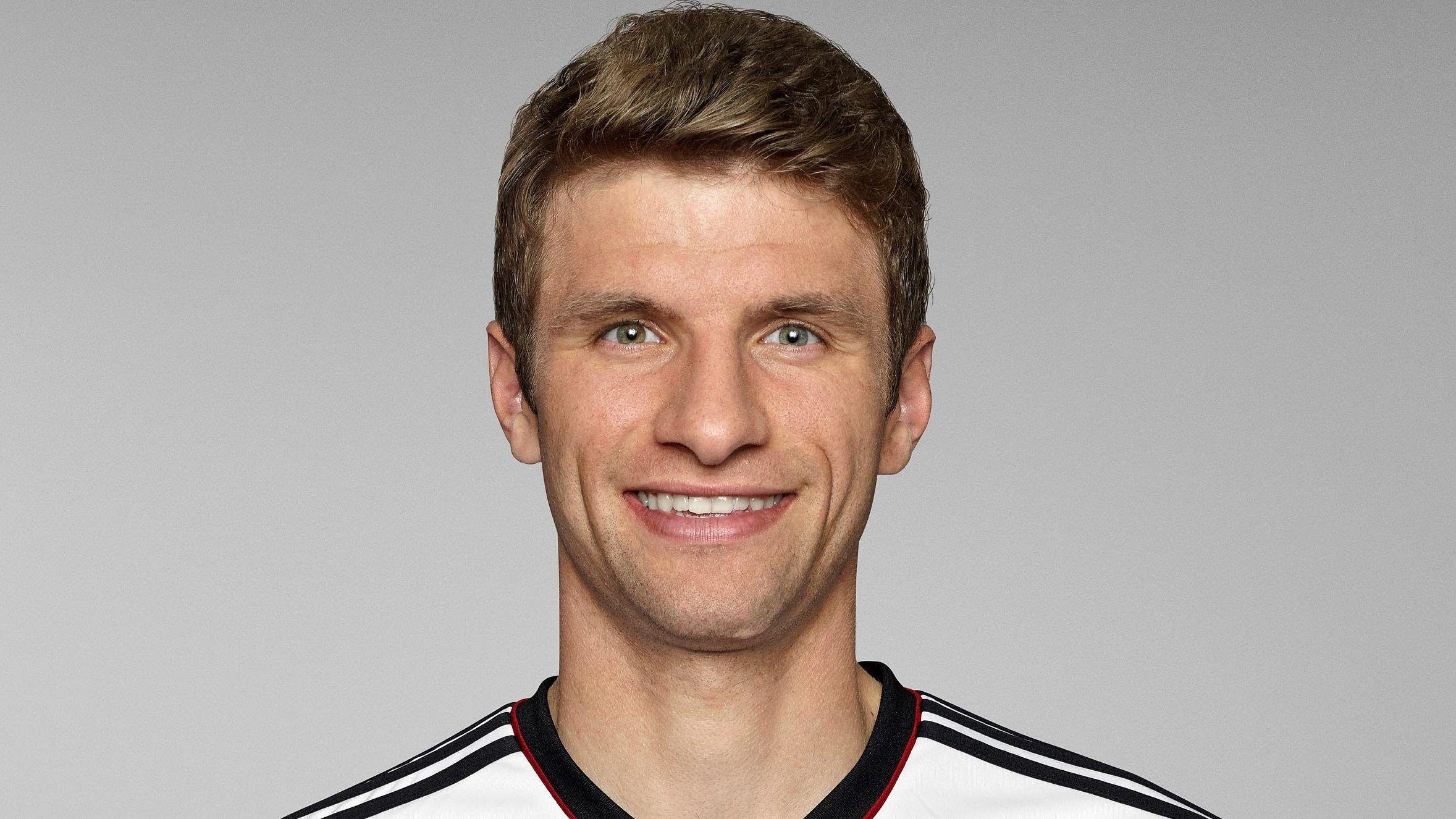 Thomas Muller Wallpapers Image Photos Pictures Backgrounds