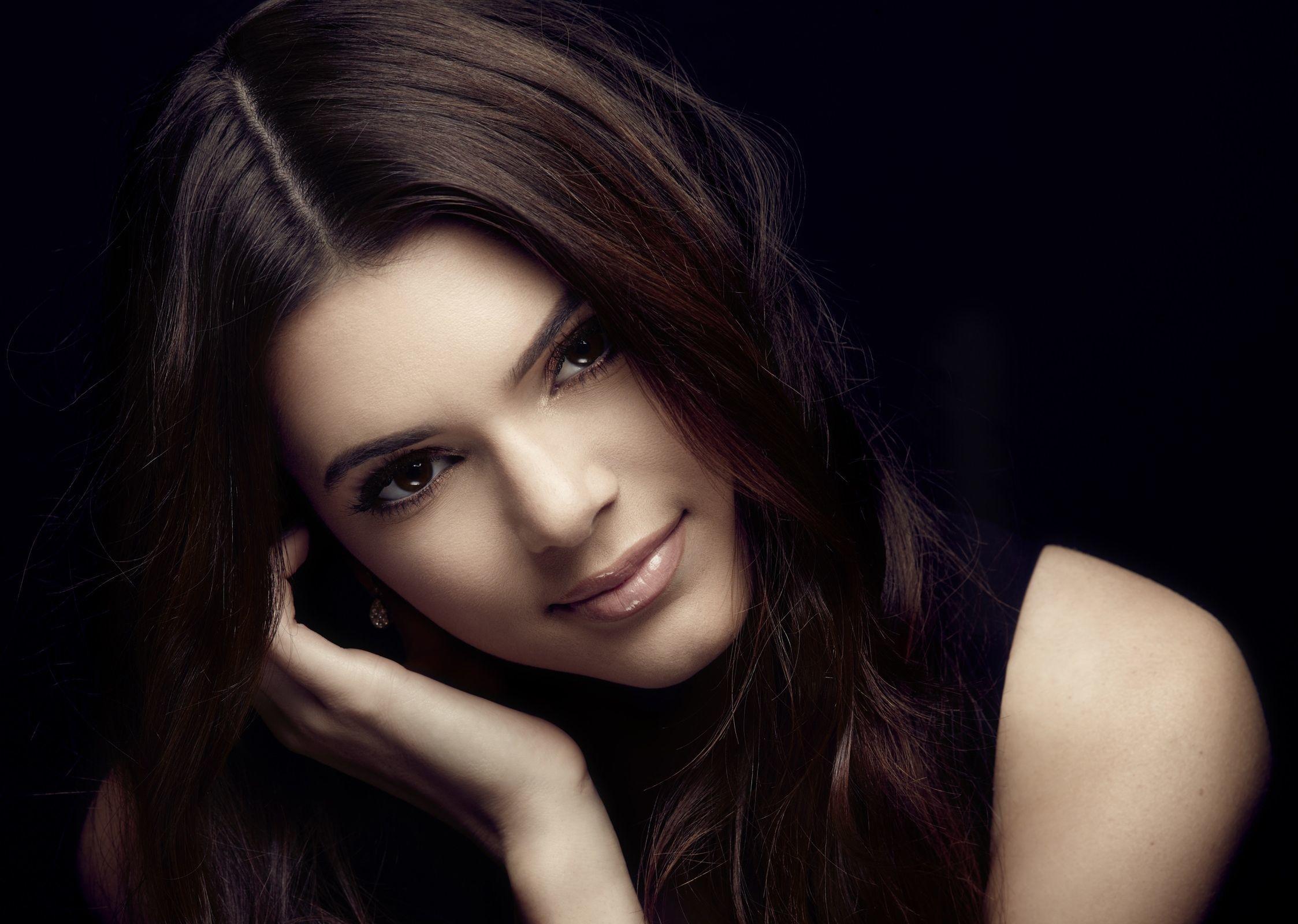 21 Gorgeous HD Kendall Jenner Wallpapers