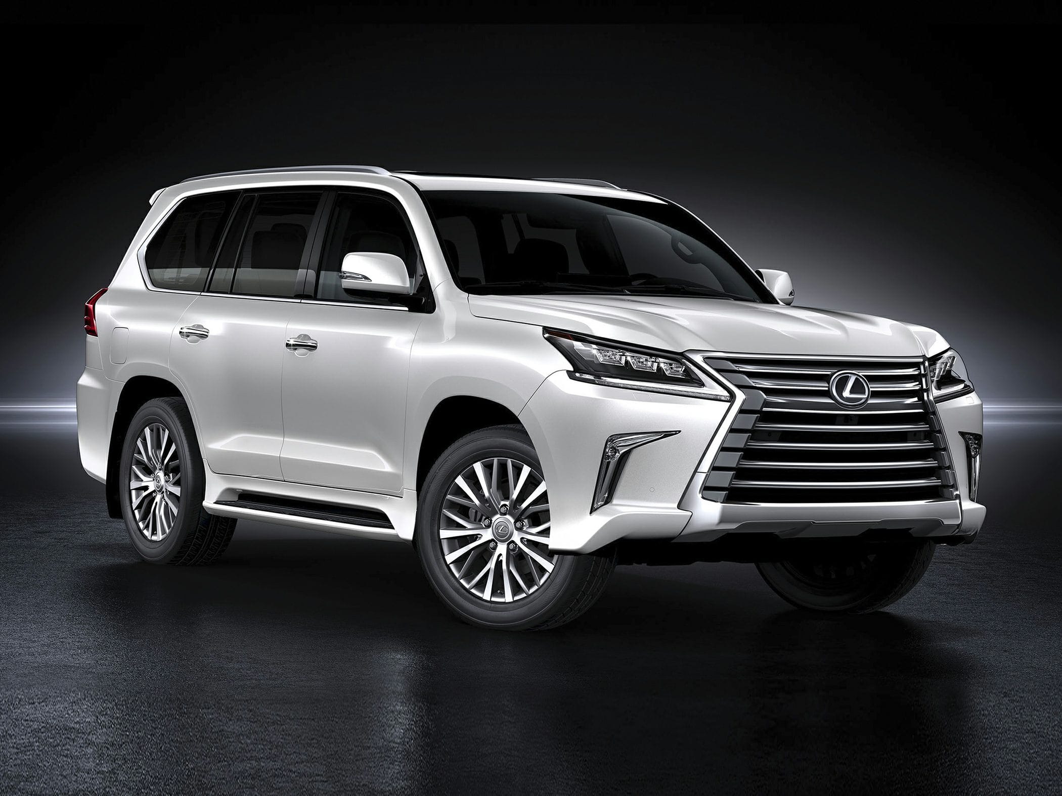 Lexus LX 570 FL HD Desktop Wallpapers