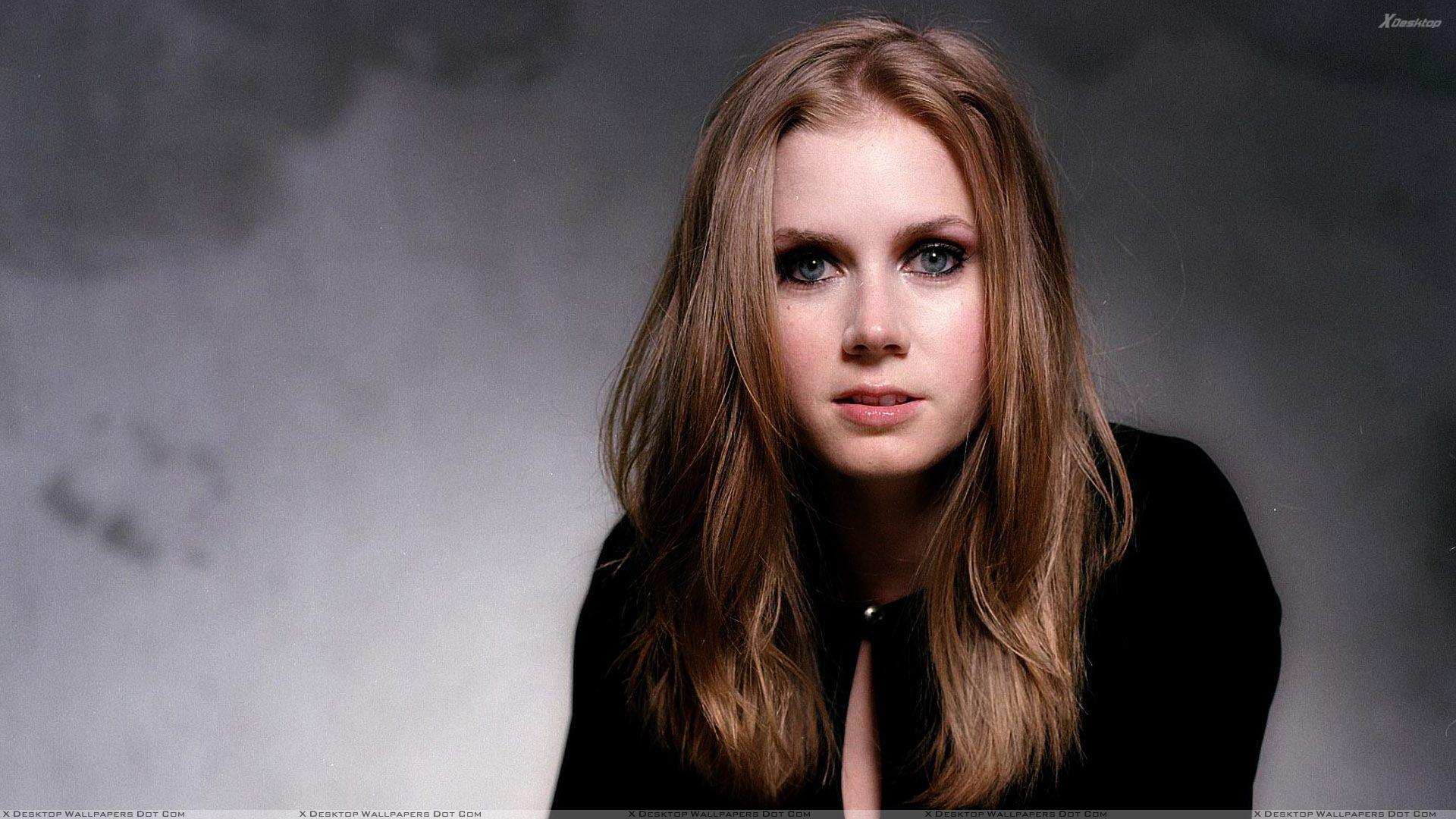 Amy Adams Face Closeup Photo Wallpapers