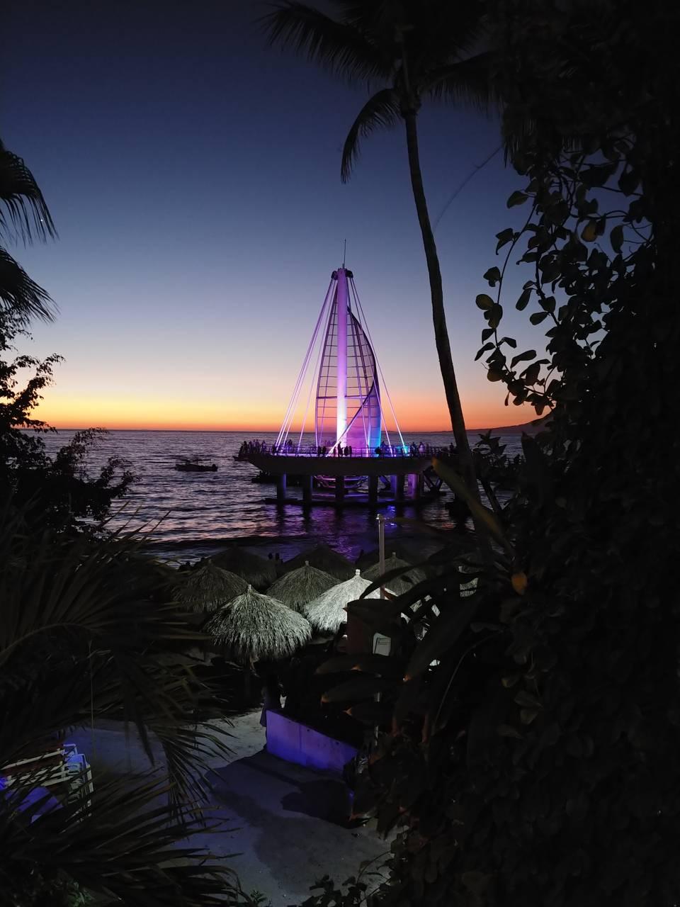 Puerto Vallarta pier Wallpapers by 51750