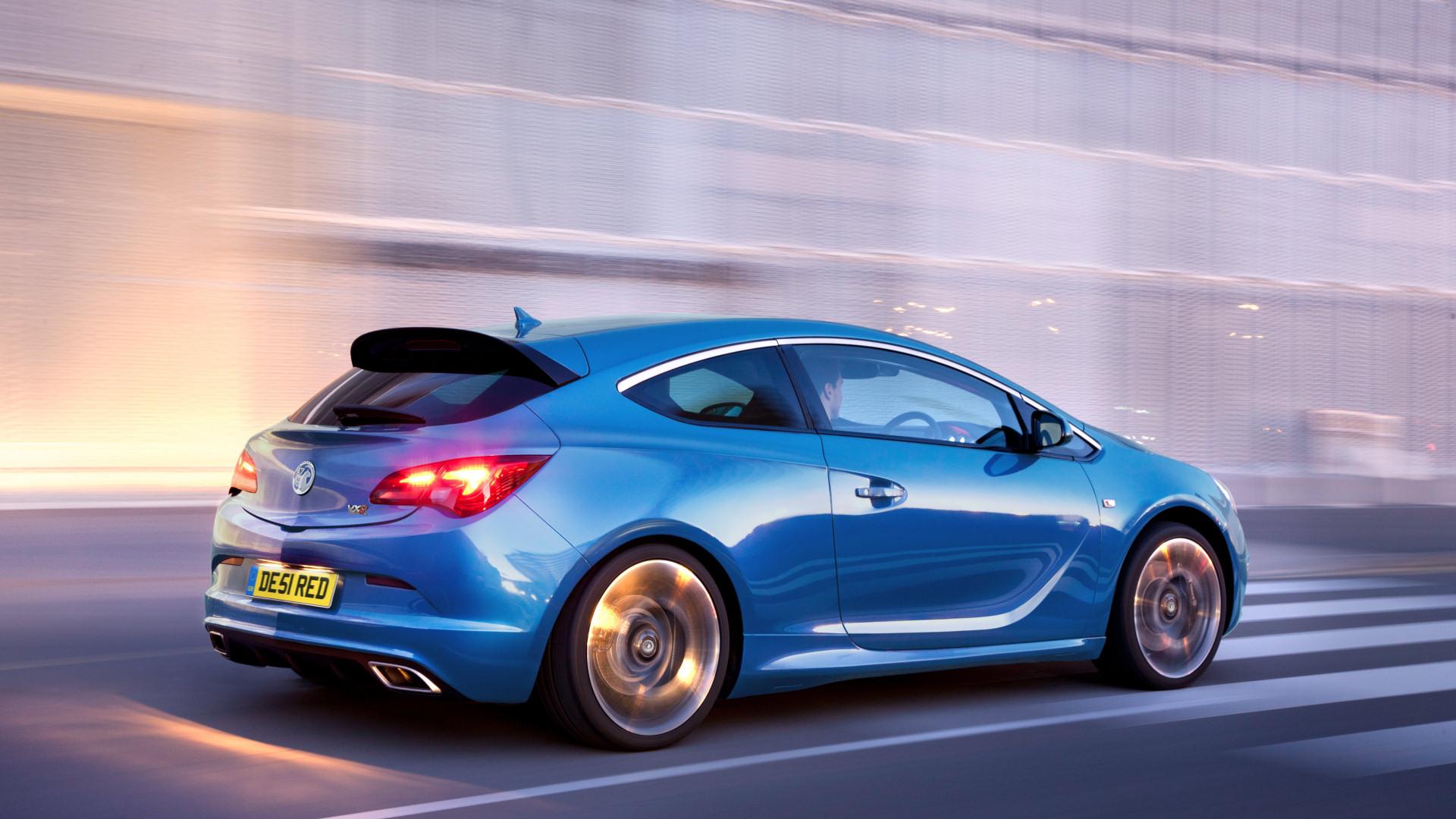 Vauxhall Astra VXR 2012 Wallpapers