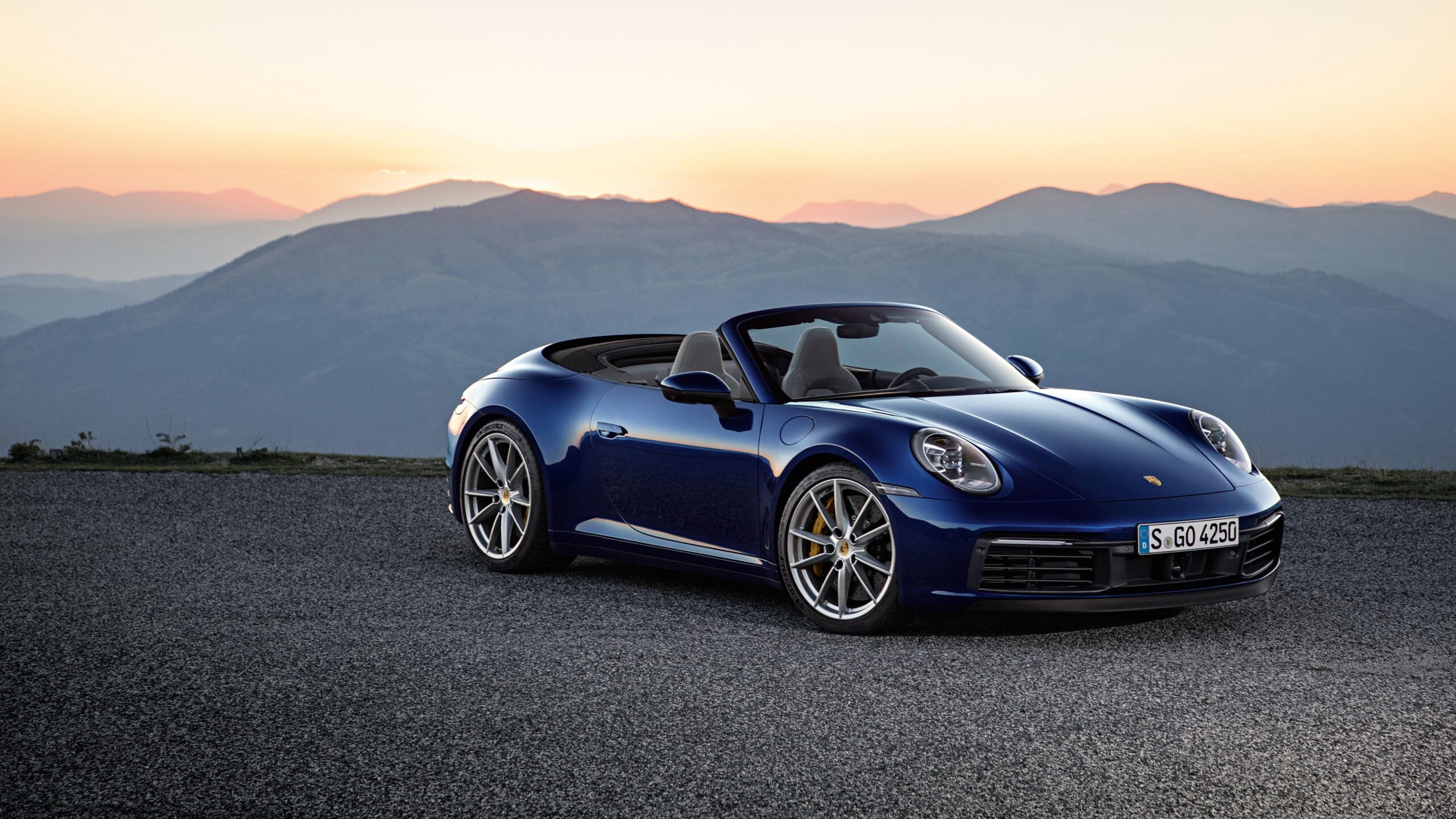 Porsche 911 Carrera 4S Cabriolet 2019 4K Wallpapers