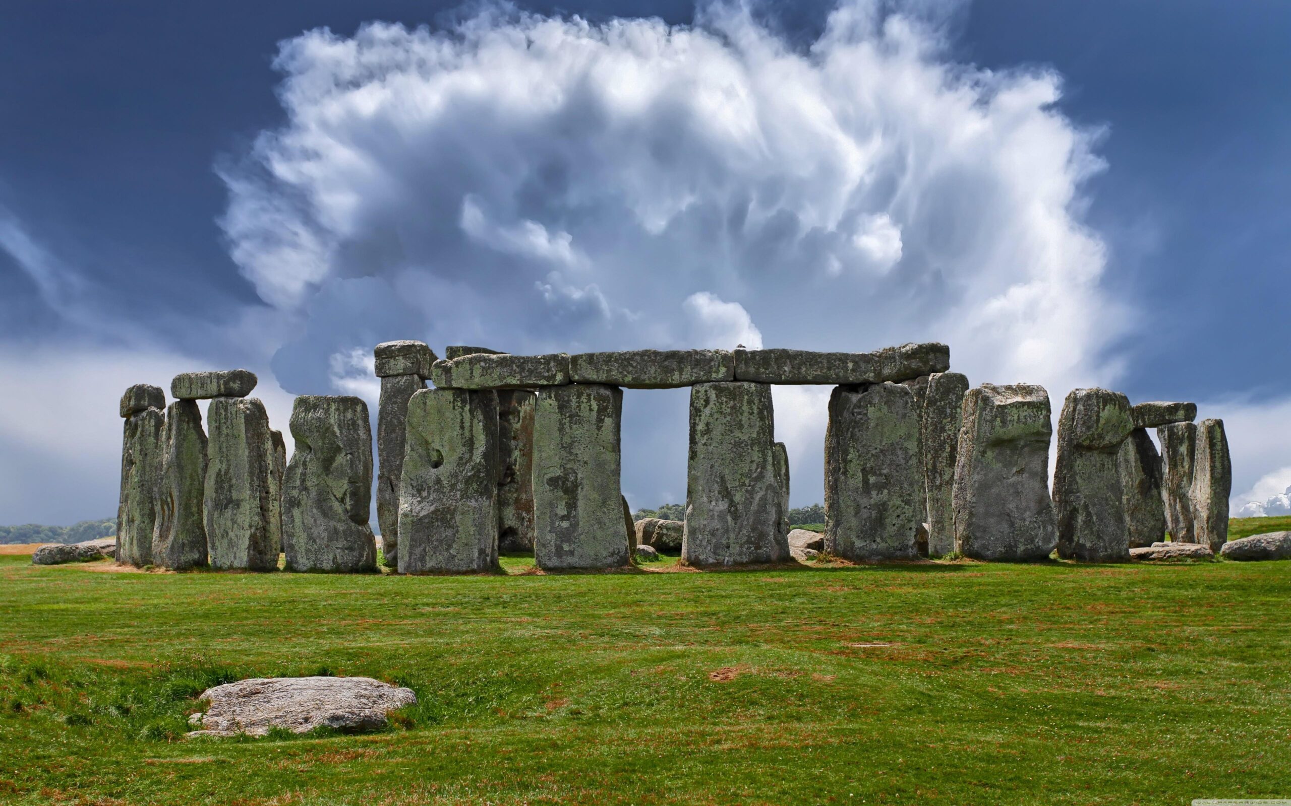 Stonehenge Historical landmark in England ❤ 4K HD Desktop Wallpapers