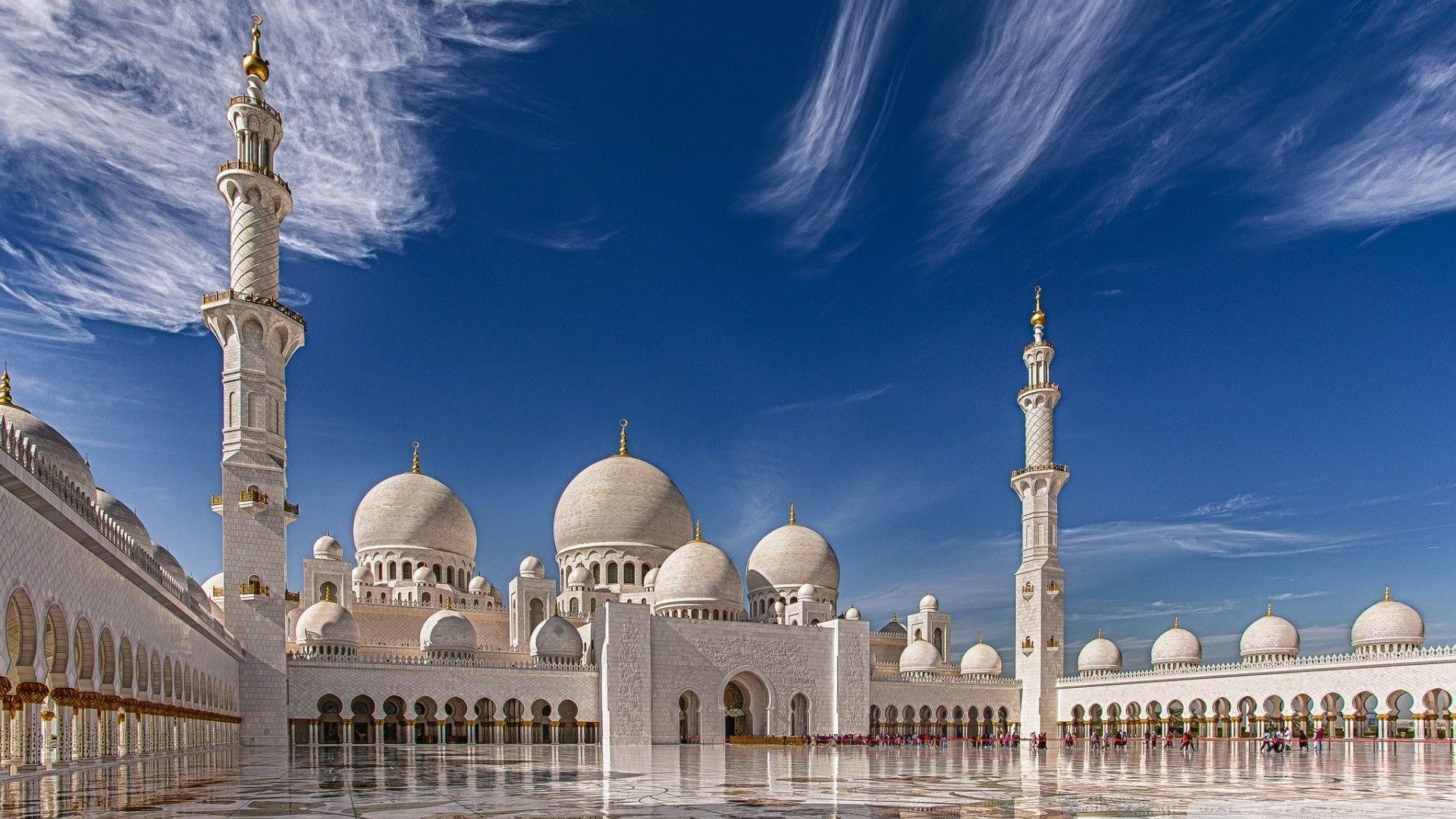 Sheikh Zayed Mosque in Abu Dhabi, United Arab Emirates HD desktop