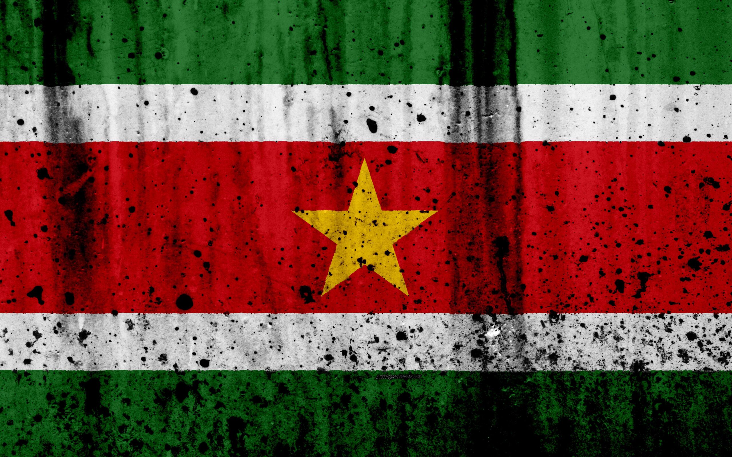 Download wallpapers Suriname flag, 4k, grunge, South America, flag